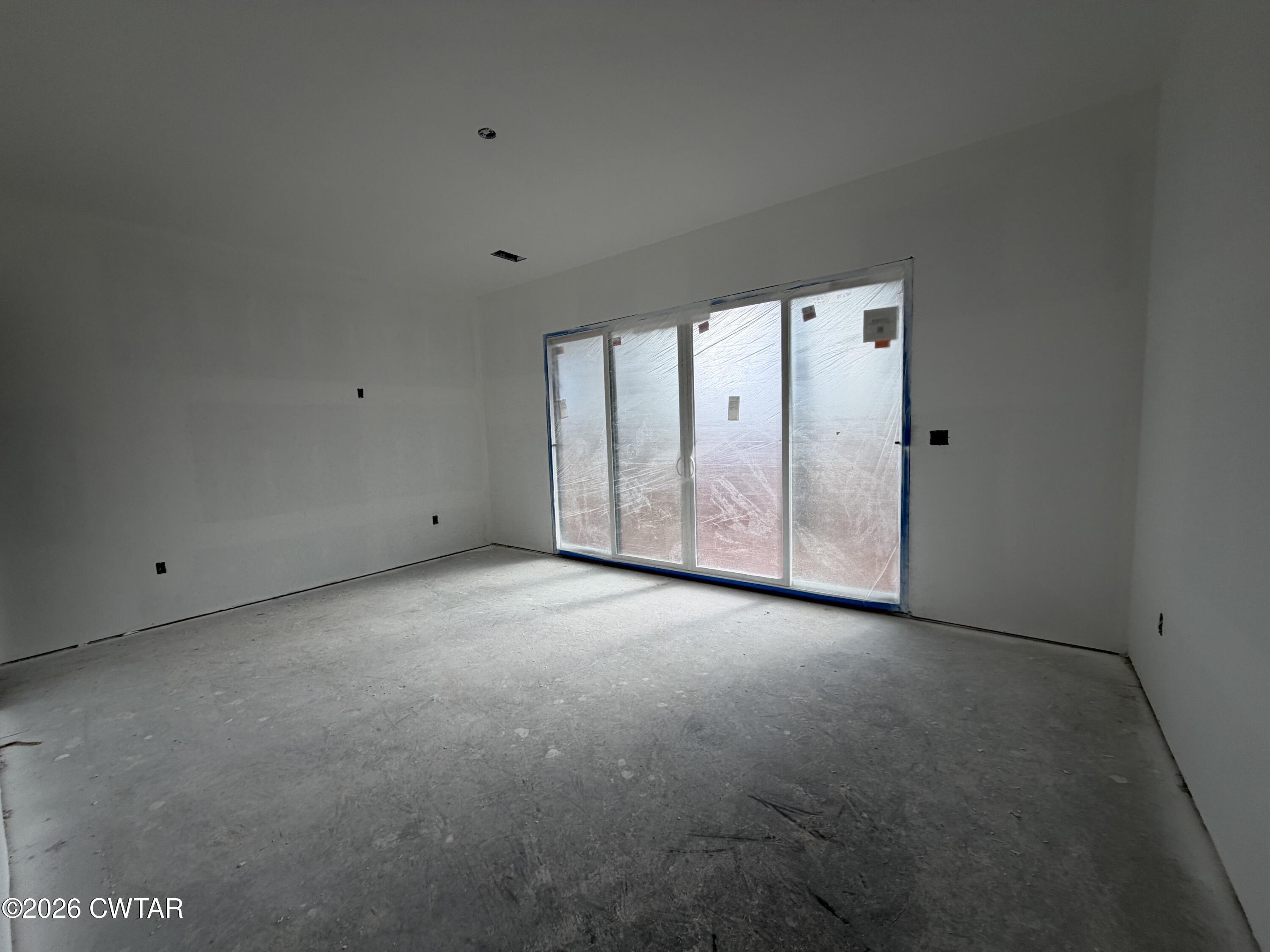 12 Oakmont Woods Drive