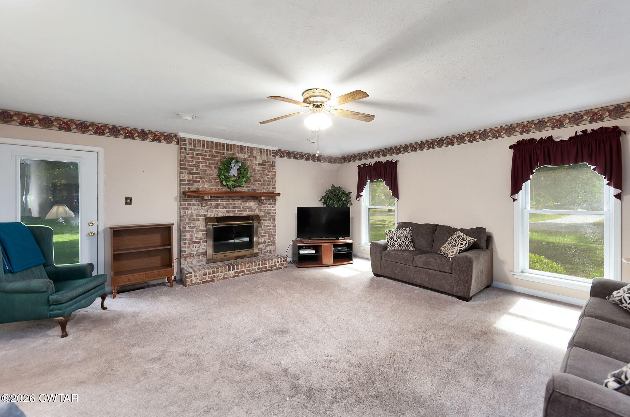 58 Colonial Point Drive