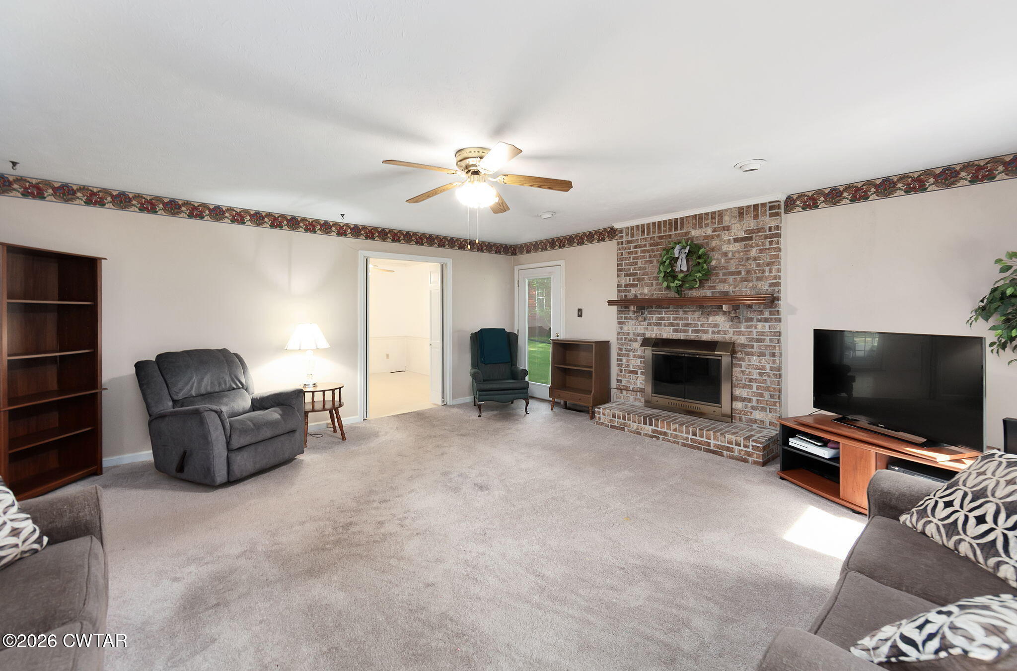 58 Colonial Point Drive