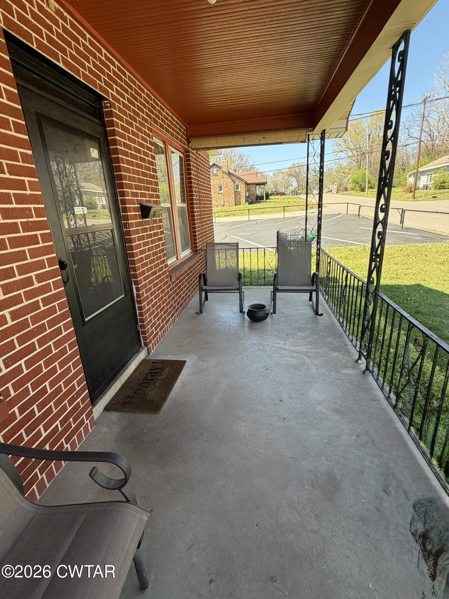 402 Greenwood Avenue