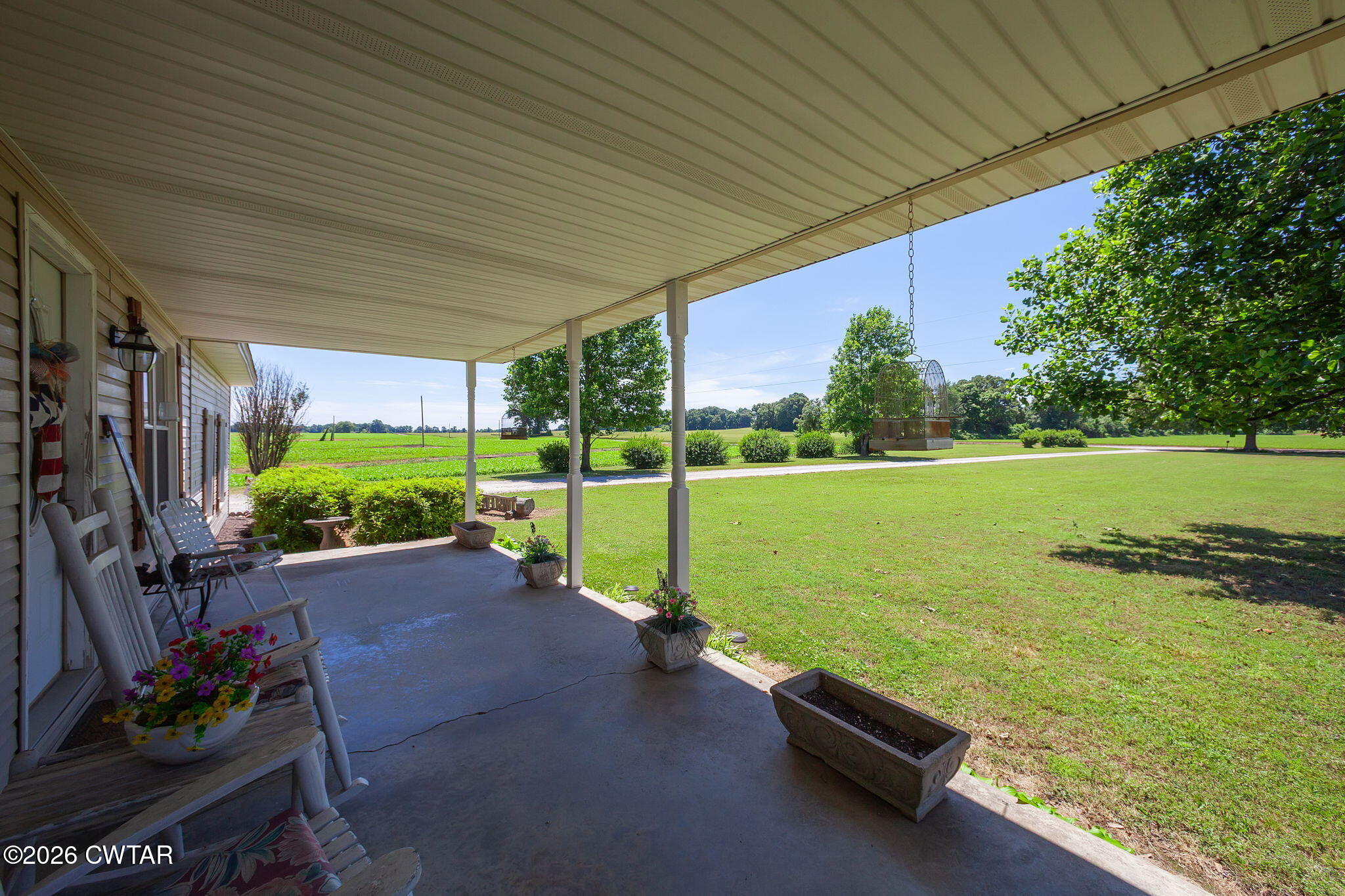 1584 Hawkins Lane