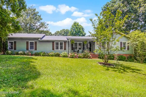 19 Lake Of The Woods Drive Humboldt TN 38343