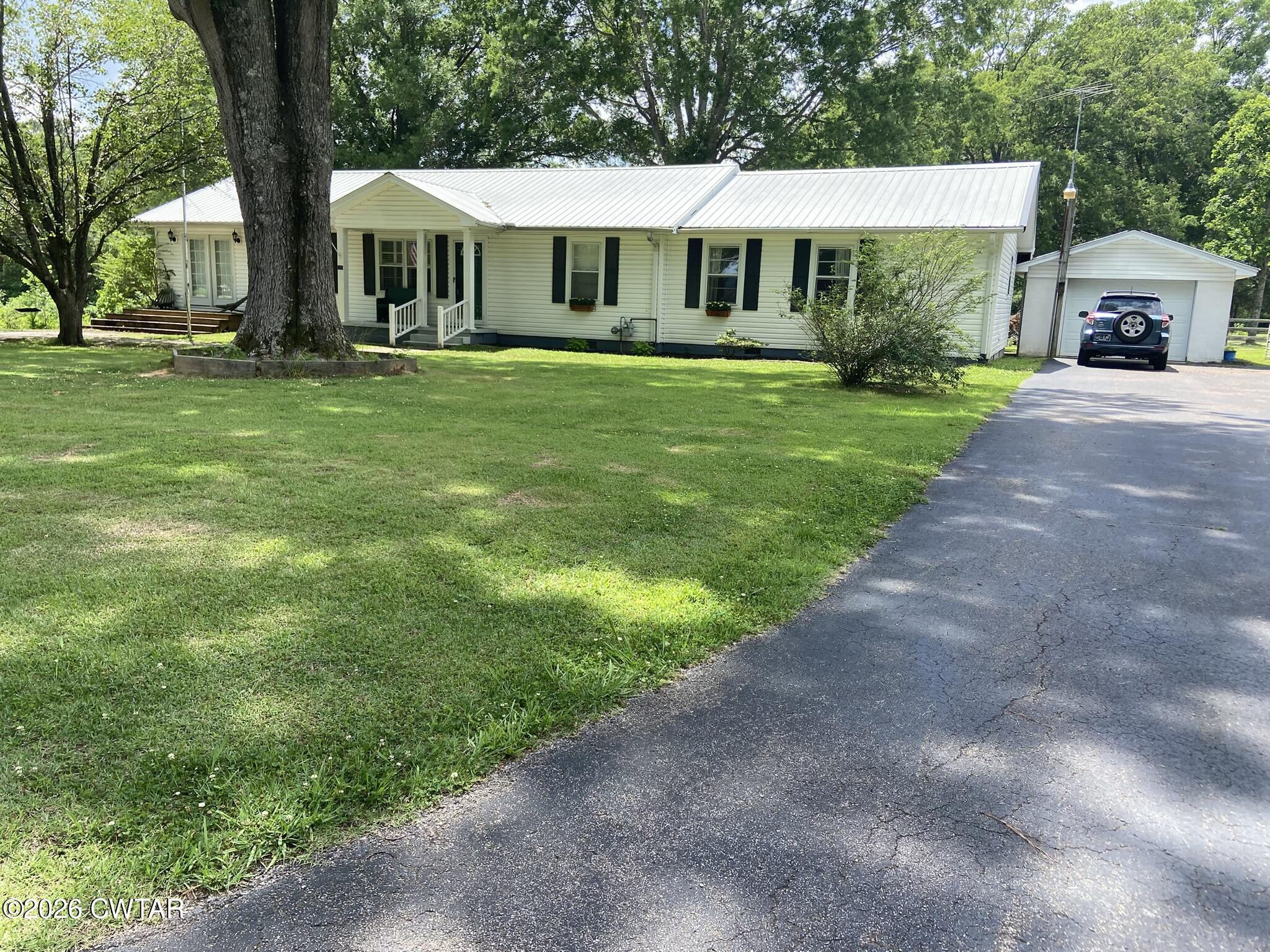 255 Mitchell Lane