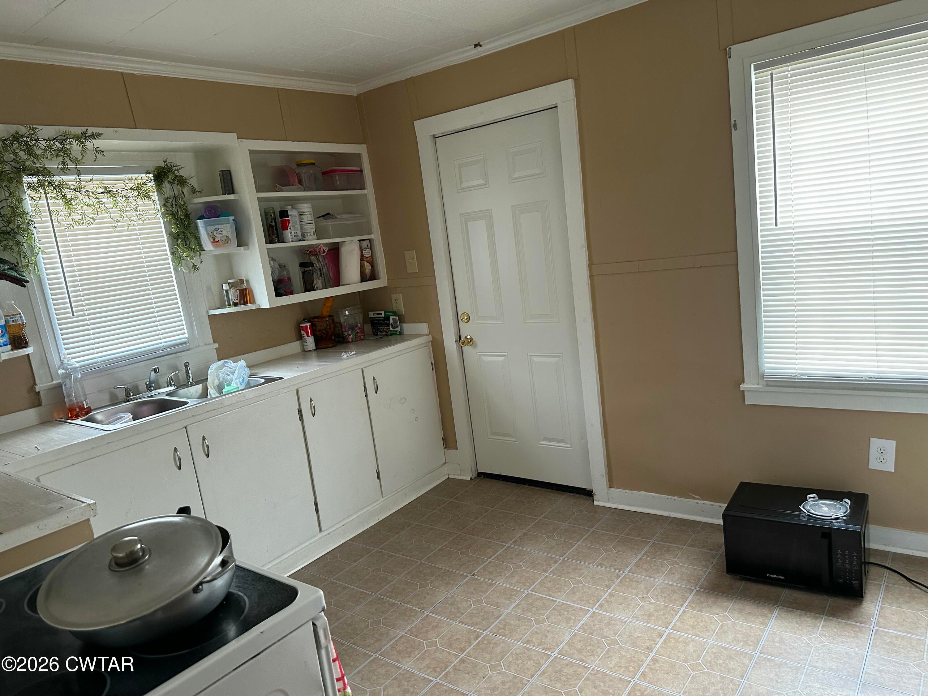 1622 Brown Street - Photo 3