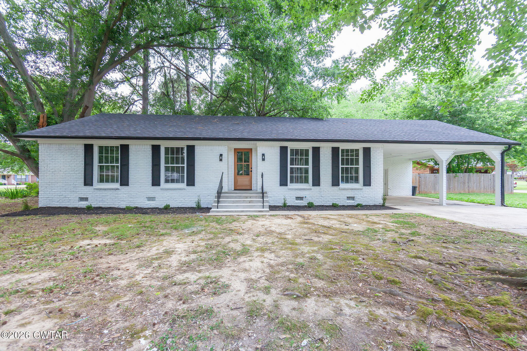 139 E Sunset Circle