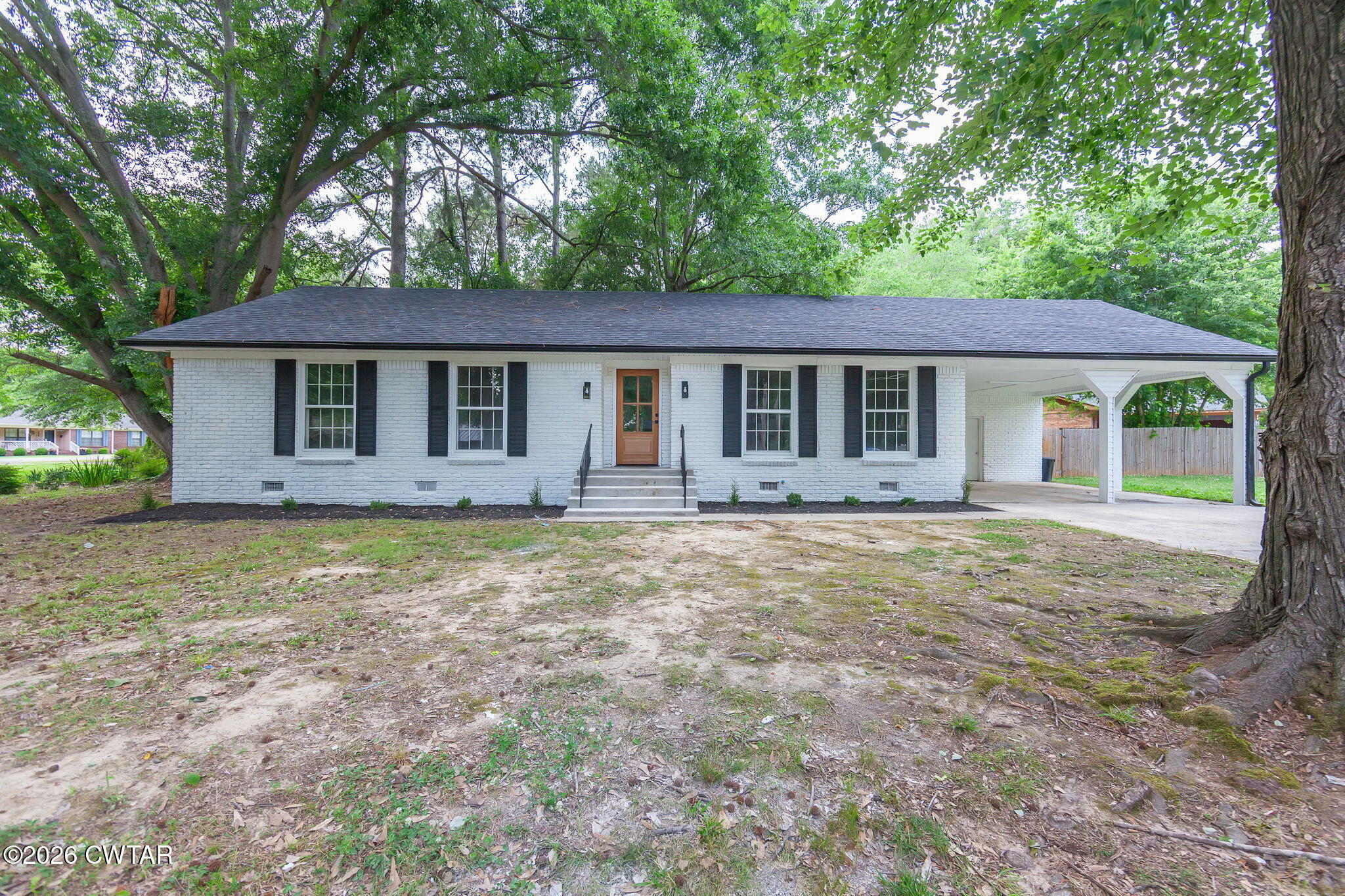 139 E Sunset Circle