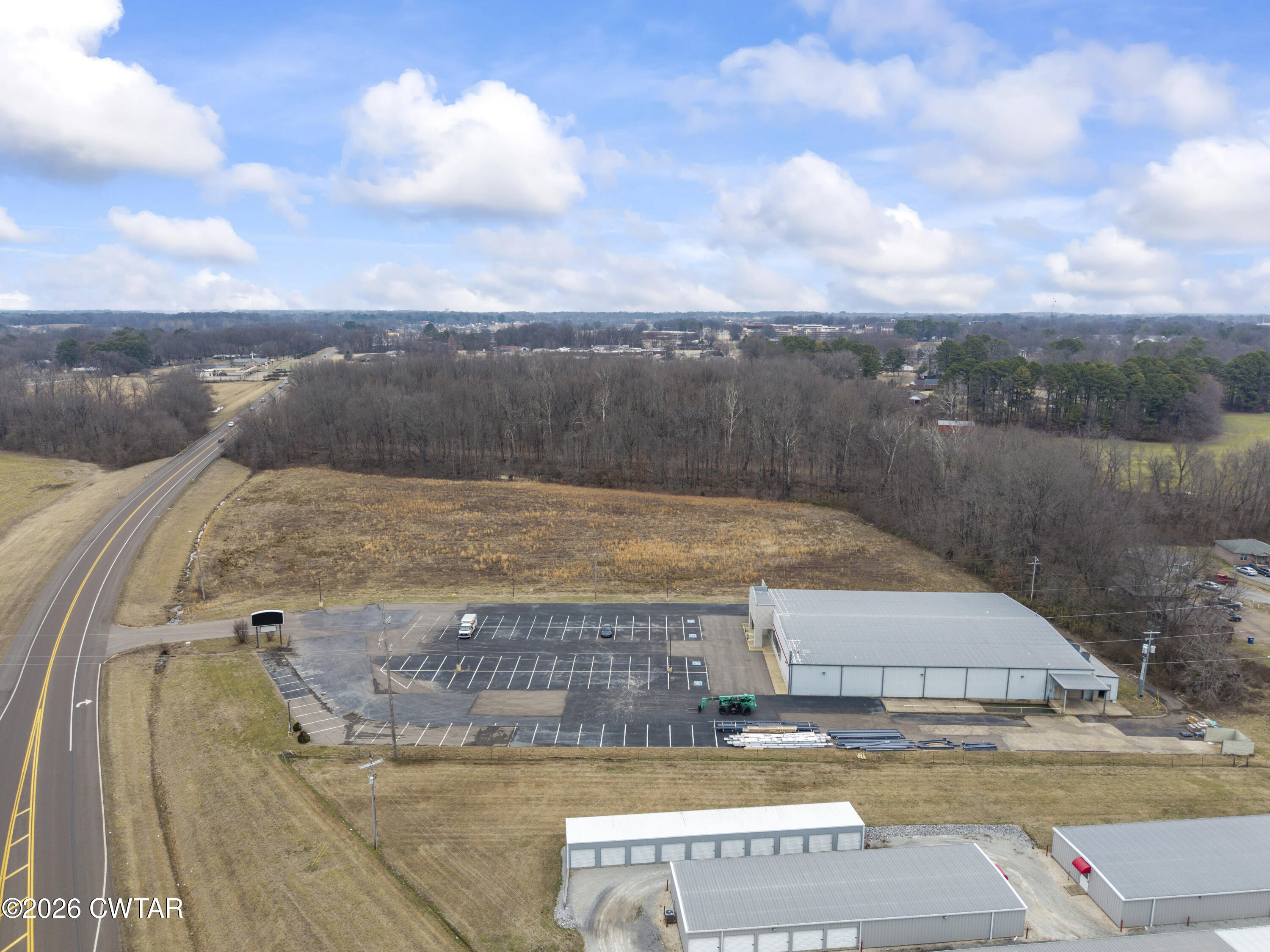 4200 Skyhawk Parkway