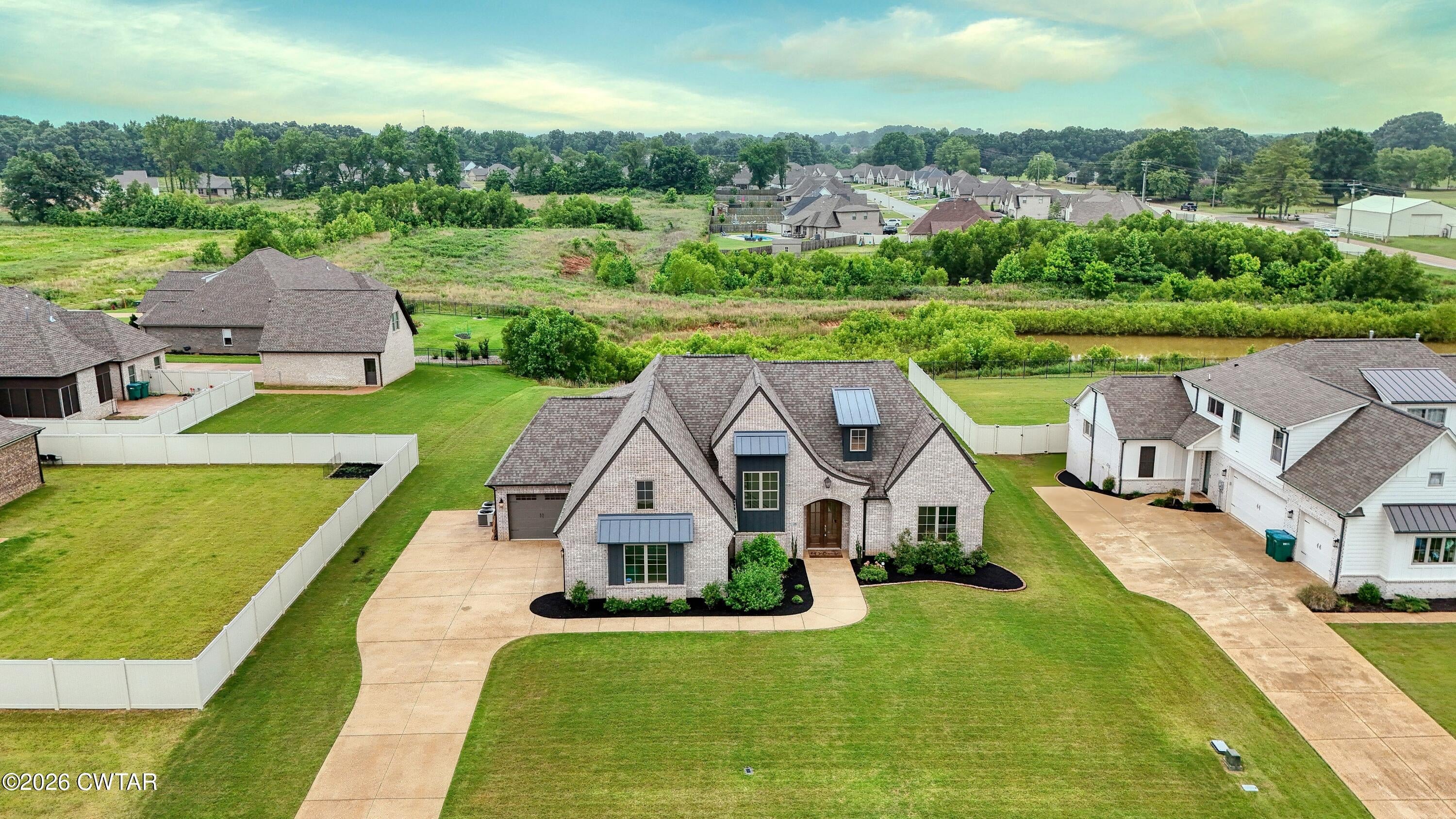 135 Crosswynd Drive