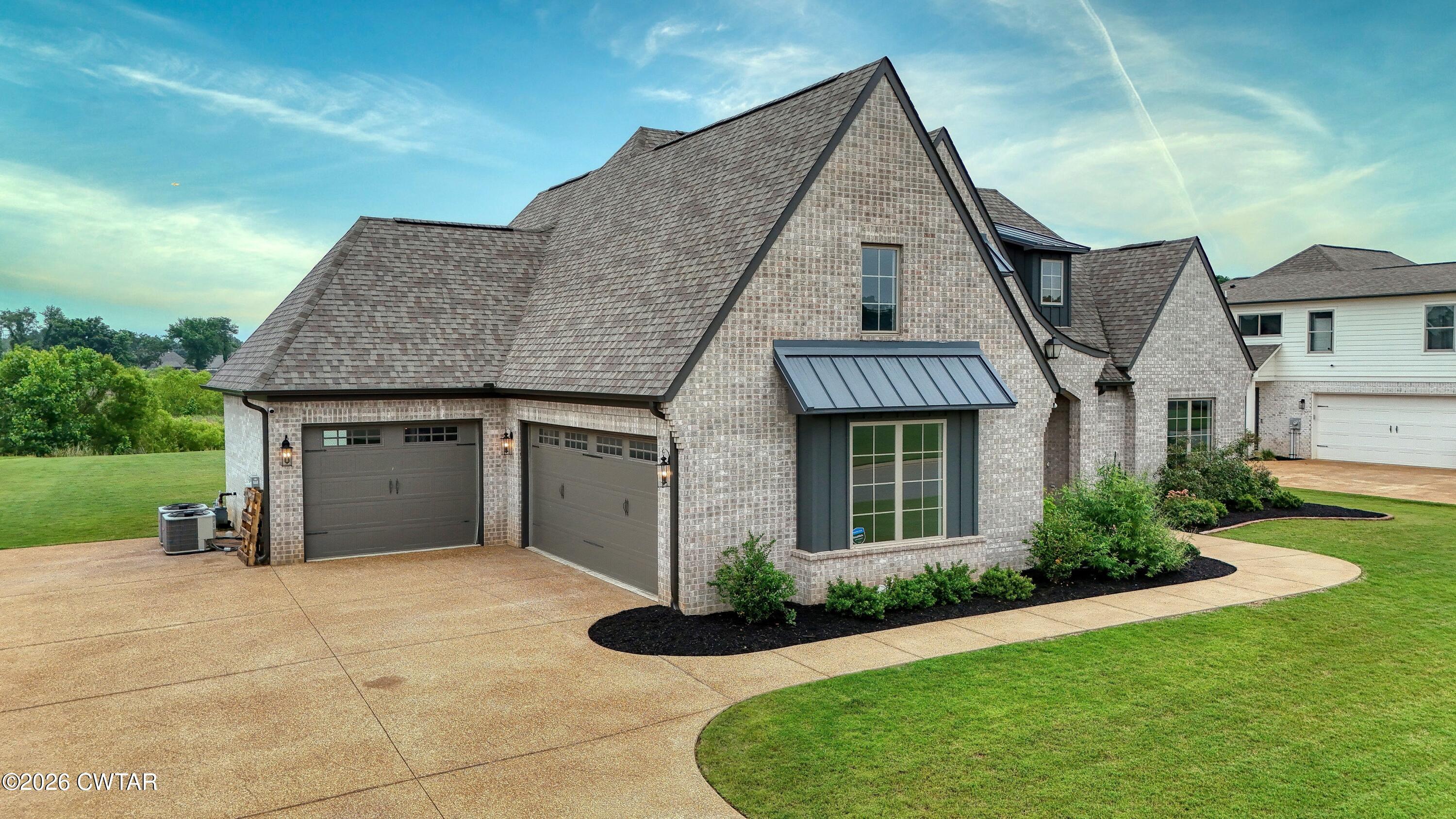 135 Crosswynd Drive