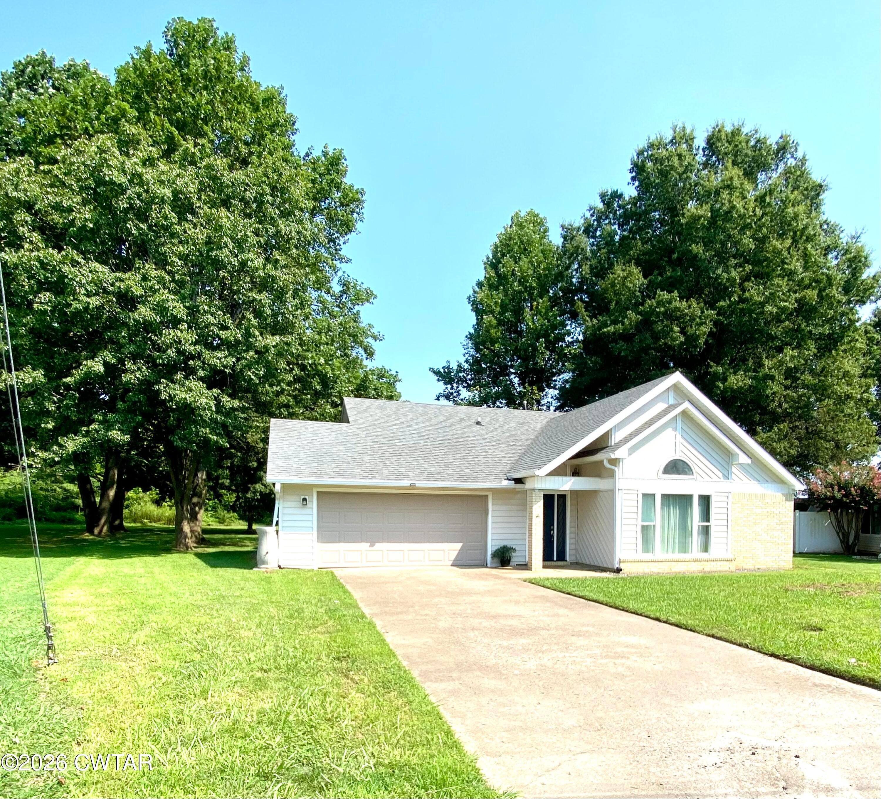 7133 Eagle Cove