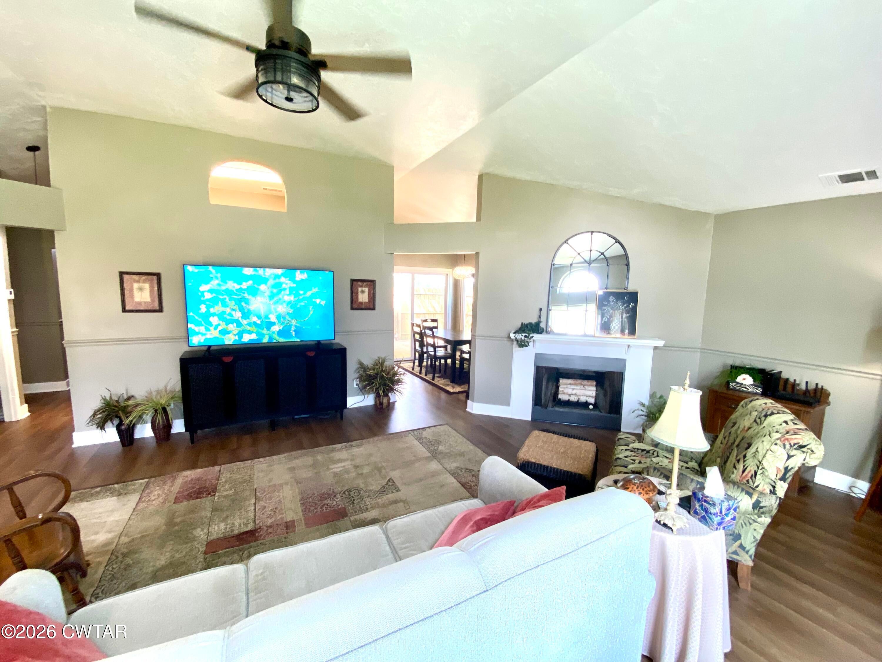 7133 Eagle Cove