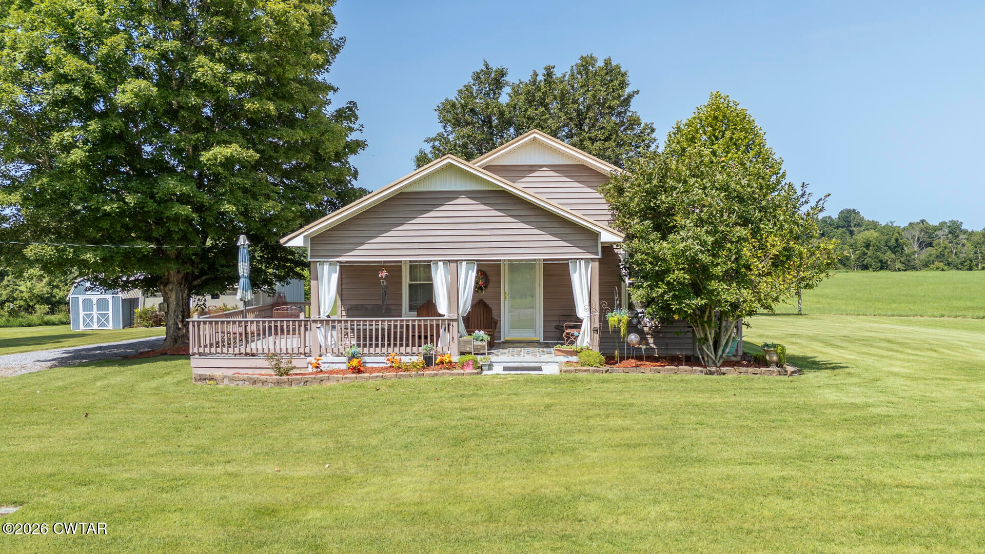 1479 Buck Mason Road