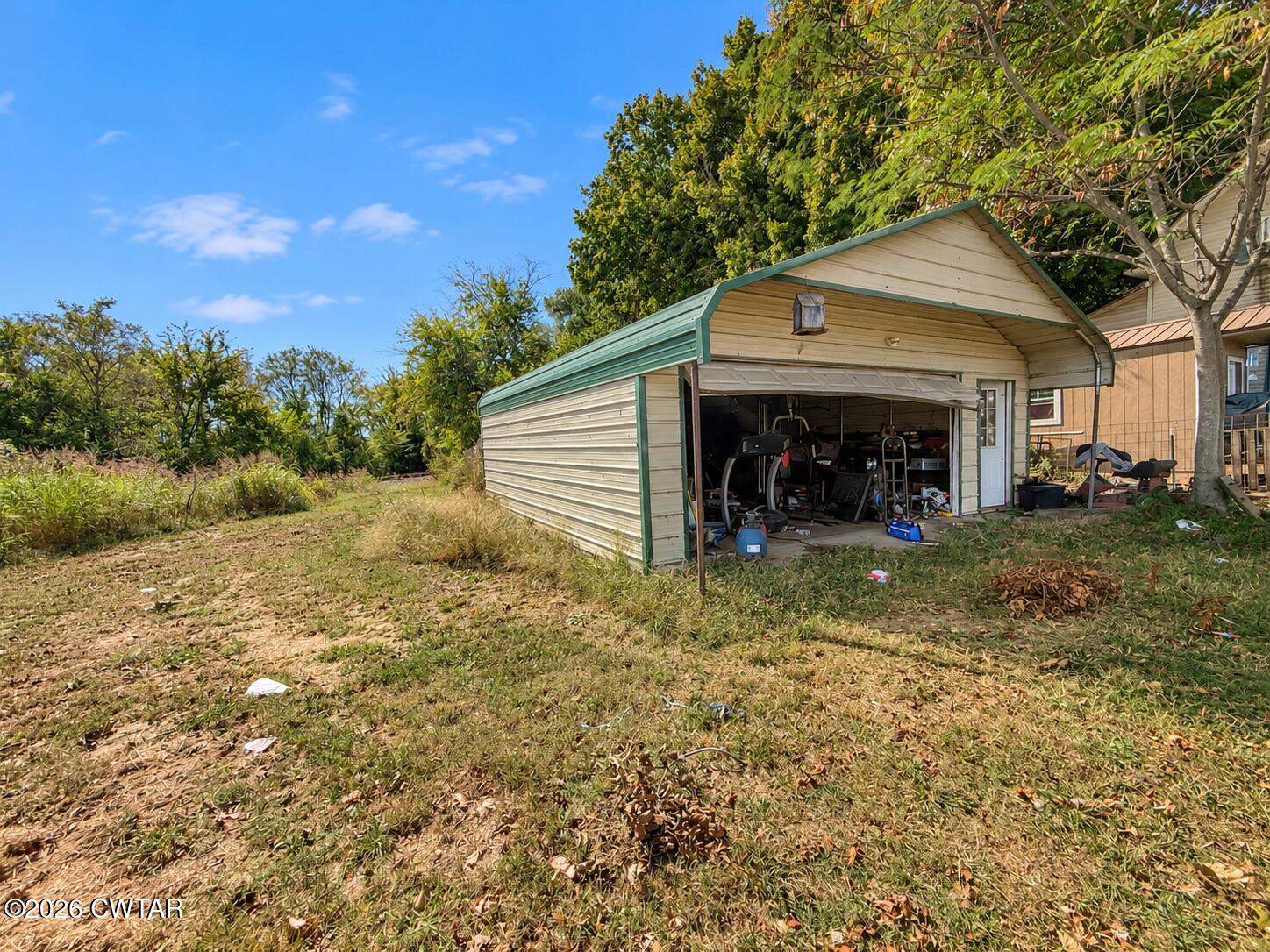 608 Dyer Street