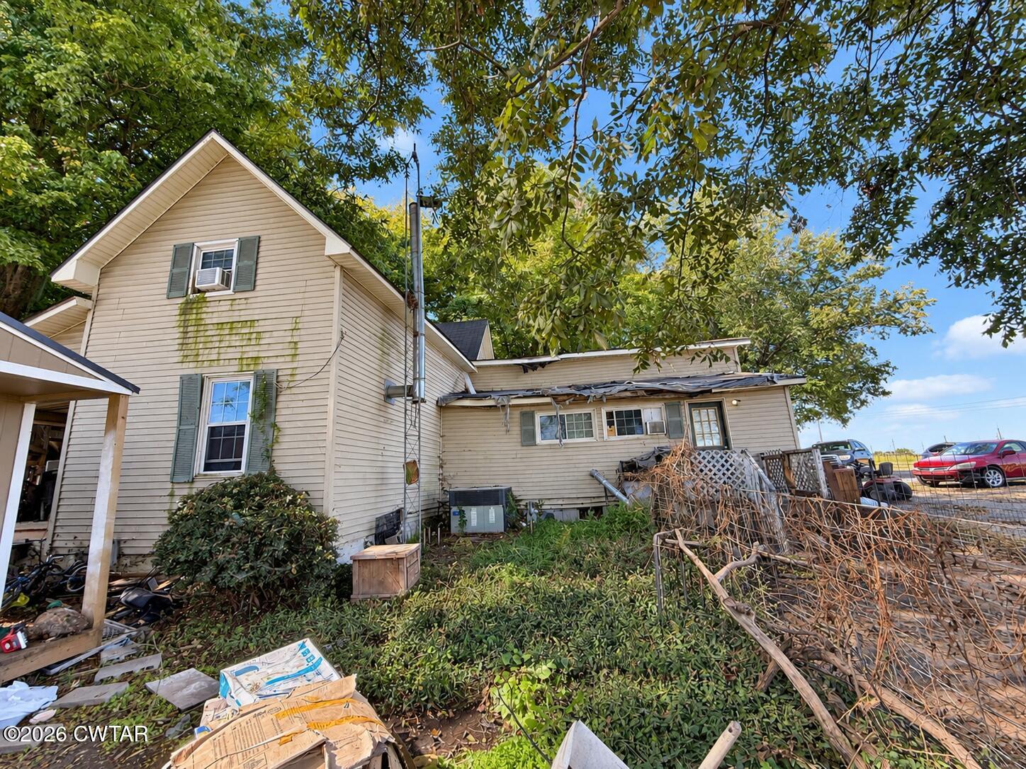 608 Dyer Street