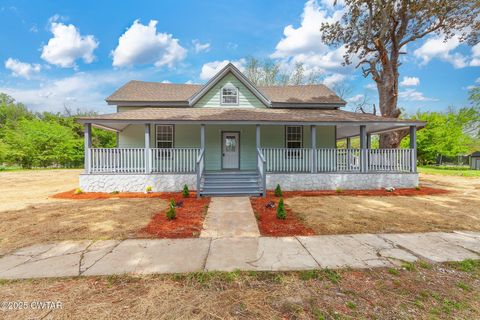 522 Neely Street Bolivar TN 38008