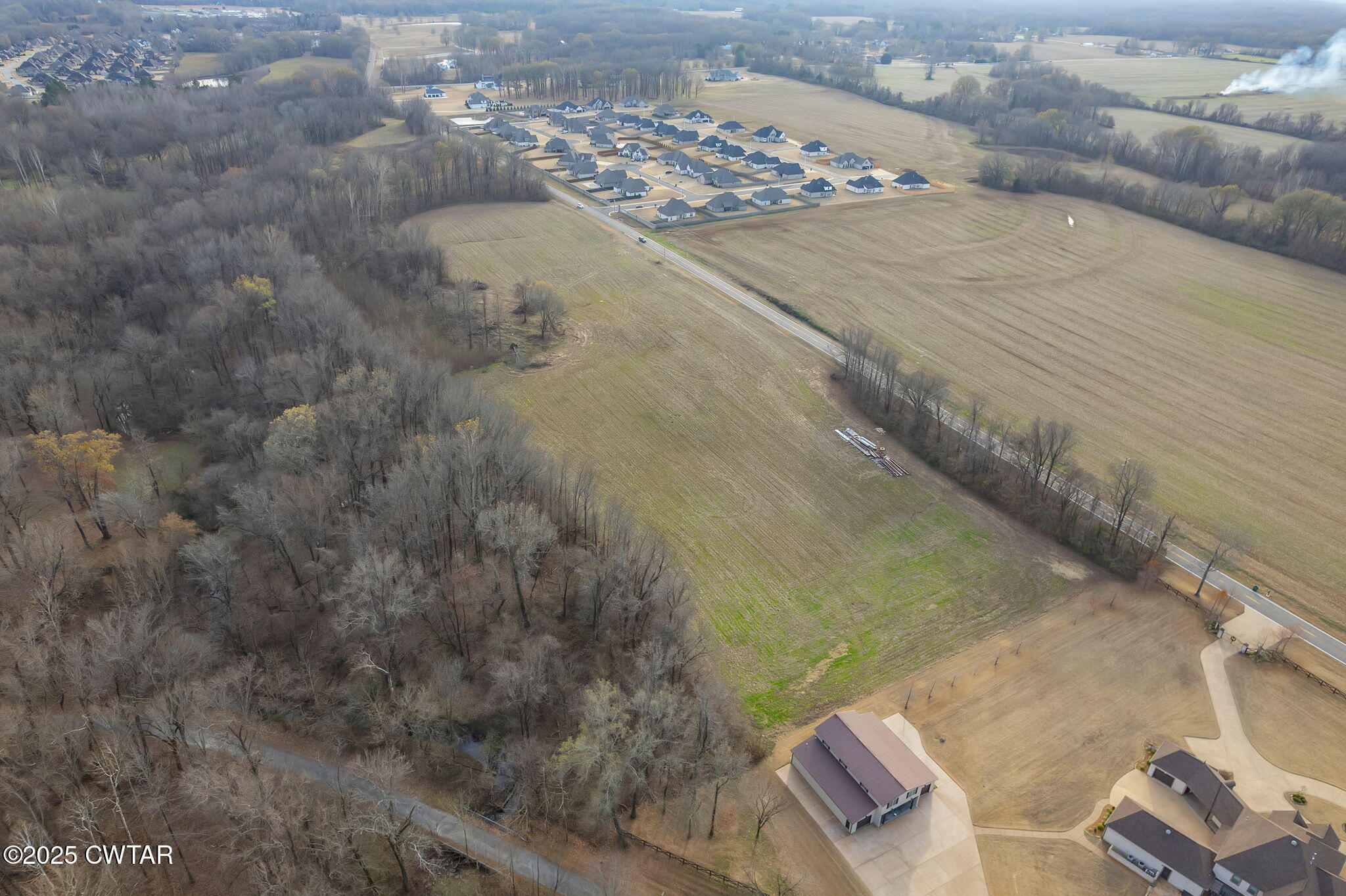 00 Windy City Rd Road