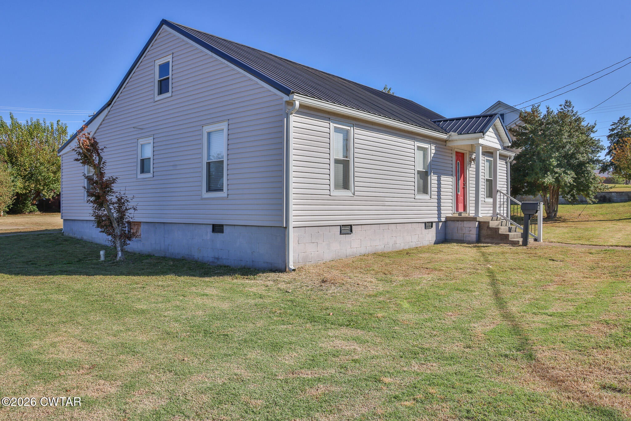 150 W Locust Street