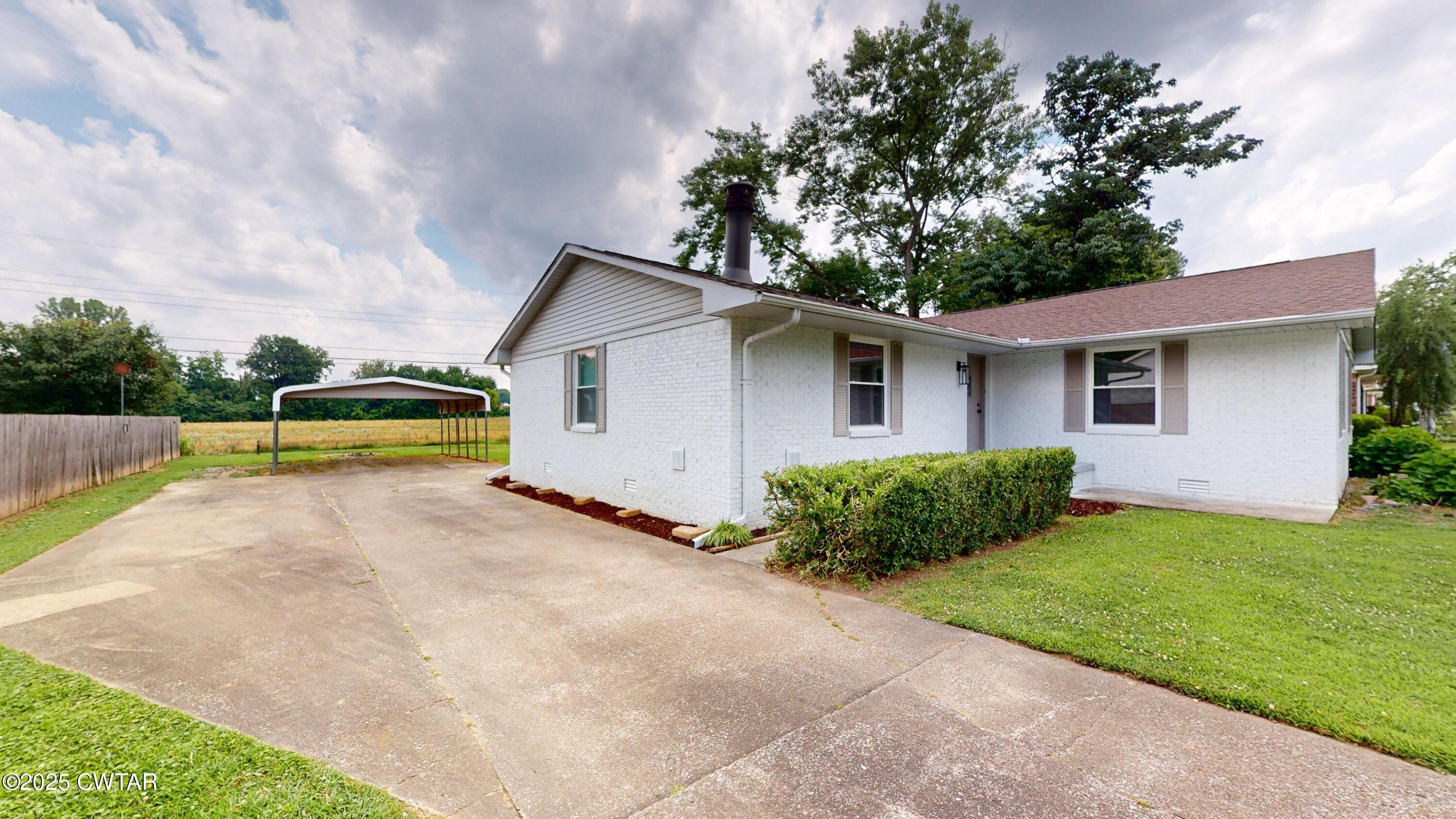 713 Jamestown Road