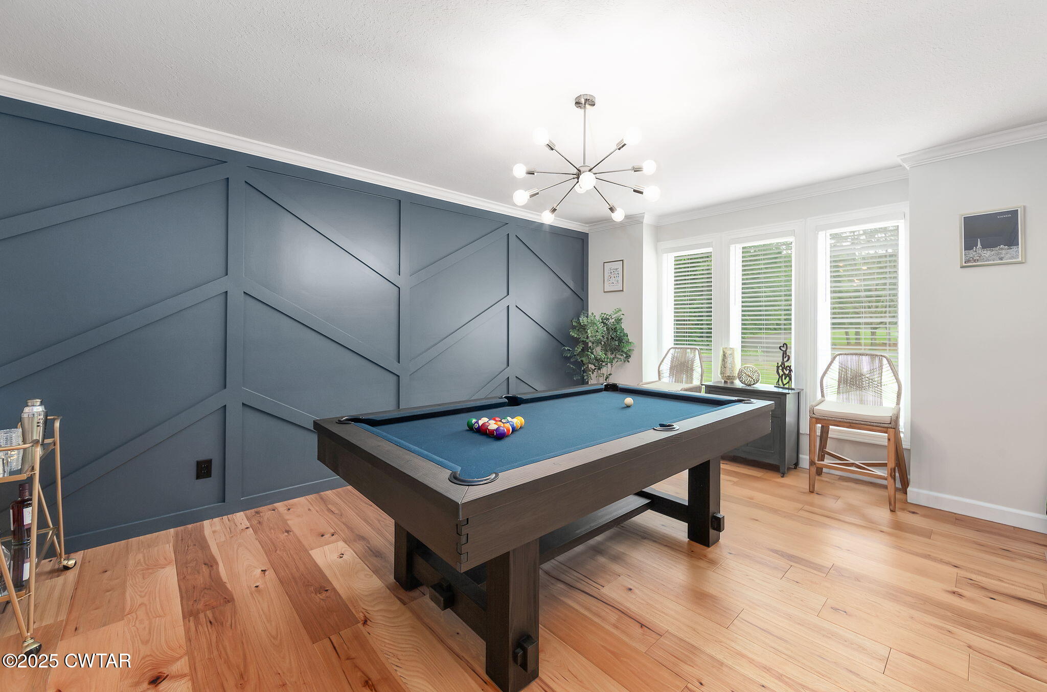 100 Heatherwood Drive