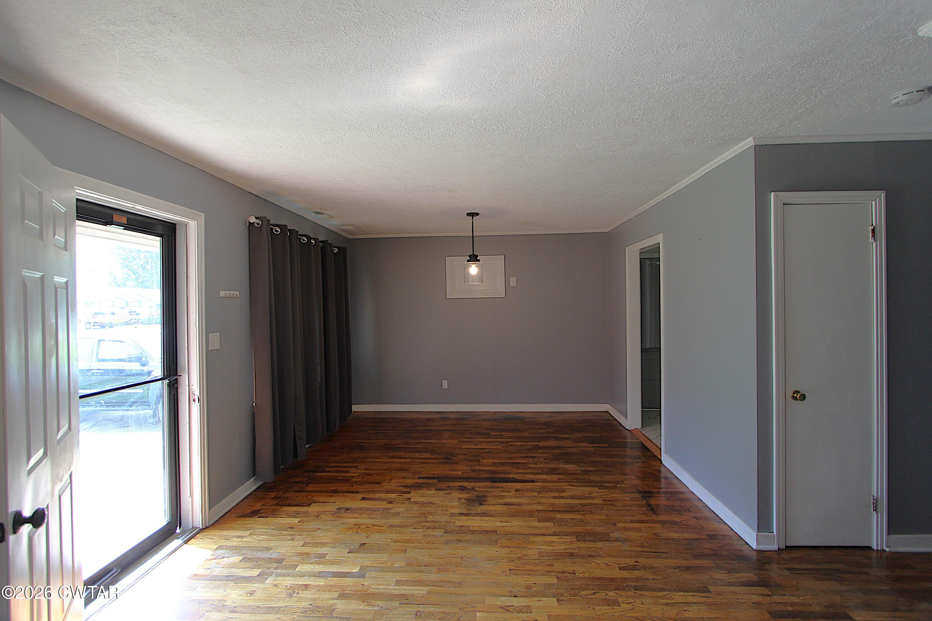 401 Fairlane Drive
