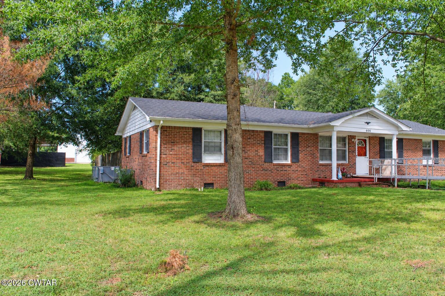 406 W Main Street