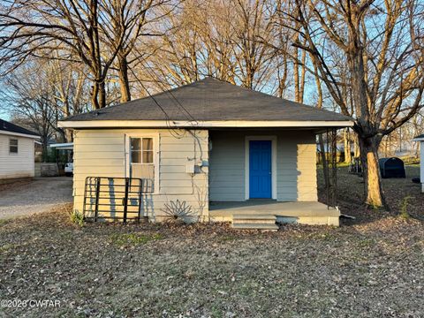 1632 Harris Street Dyersburg TN 38024