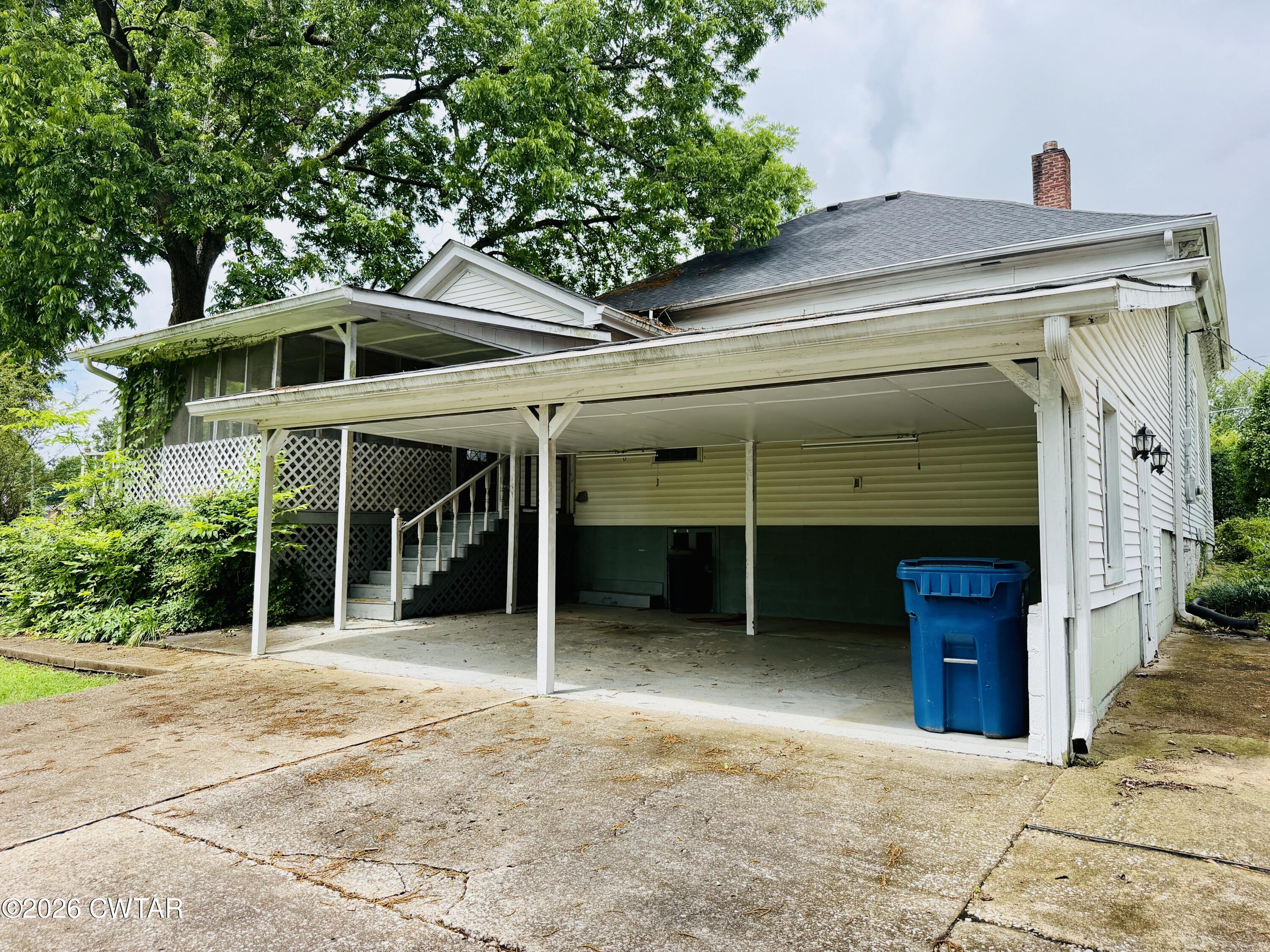 601 S College Street