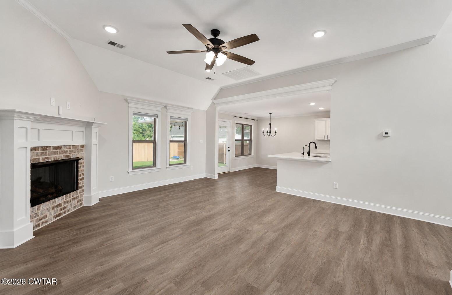 104 Springview Cove