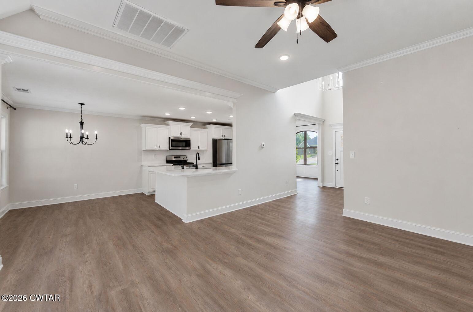 104 Springview Cove