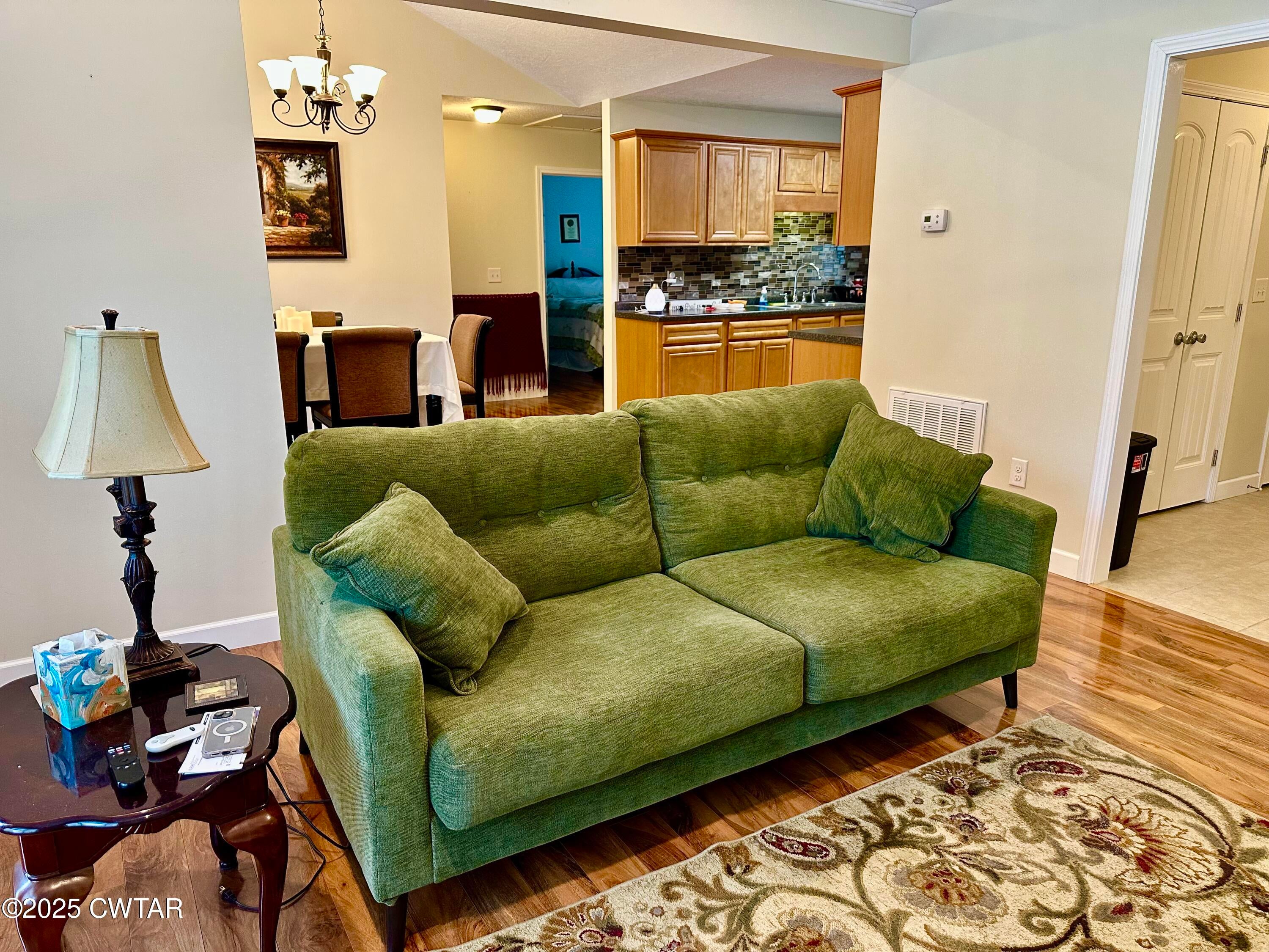 6067 Ellington Cove