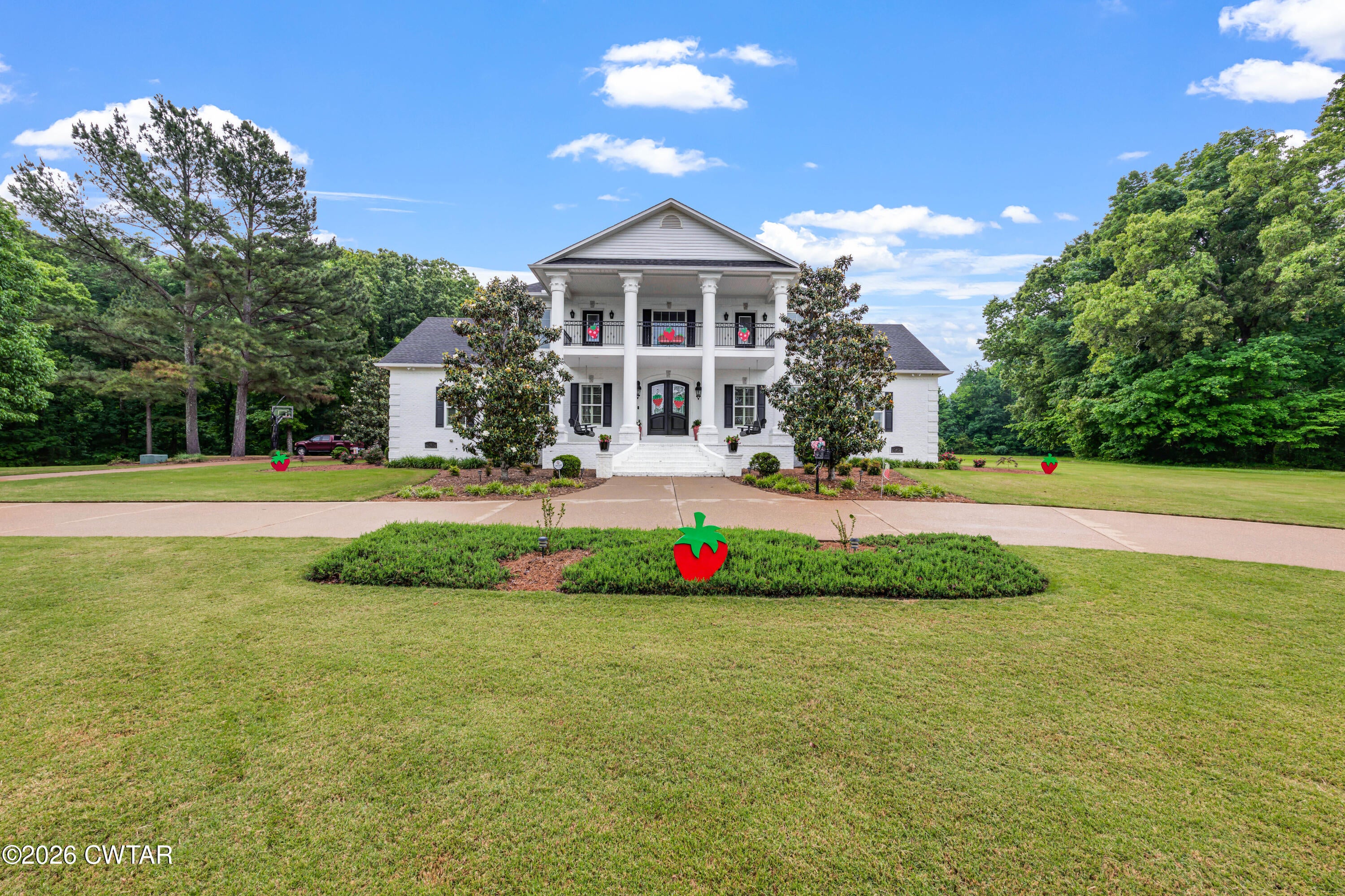 40 Pine Lake Drive