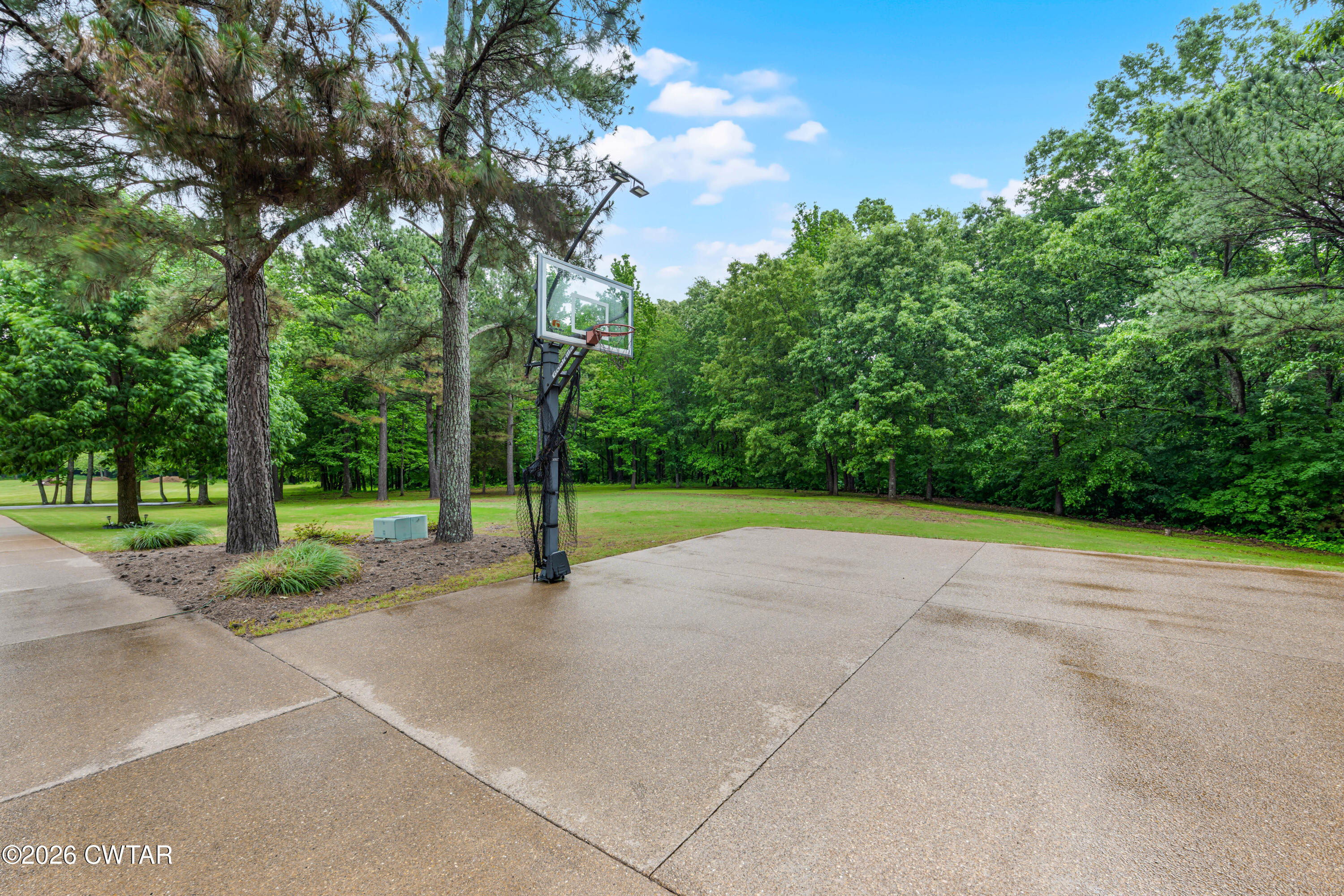 40 Pine Lake Drive