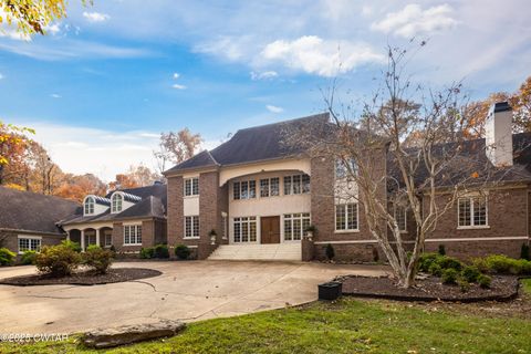 38 Bridlepath Drive Jackson TN 38305