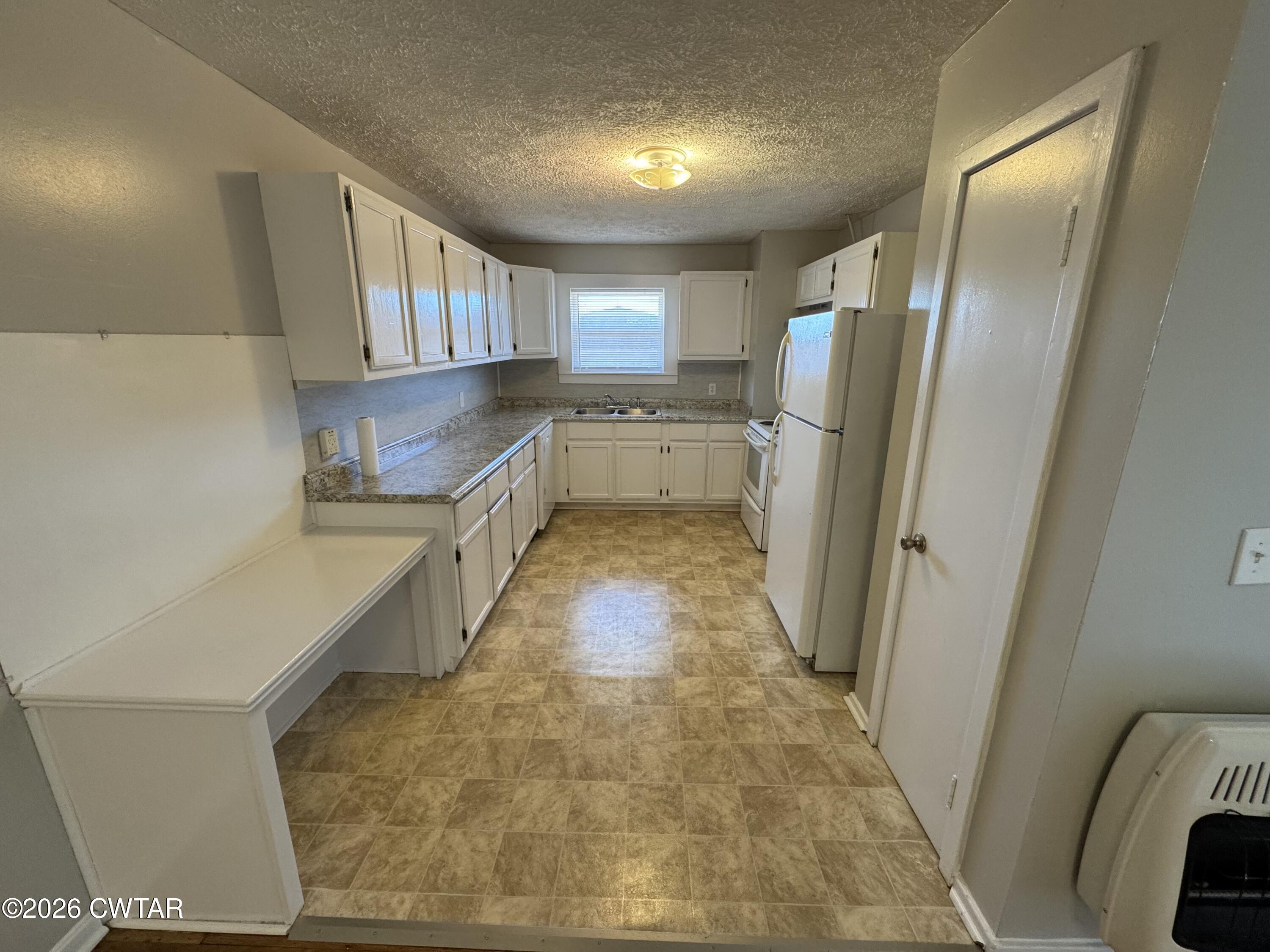 1139-1141 Hollywood Drive