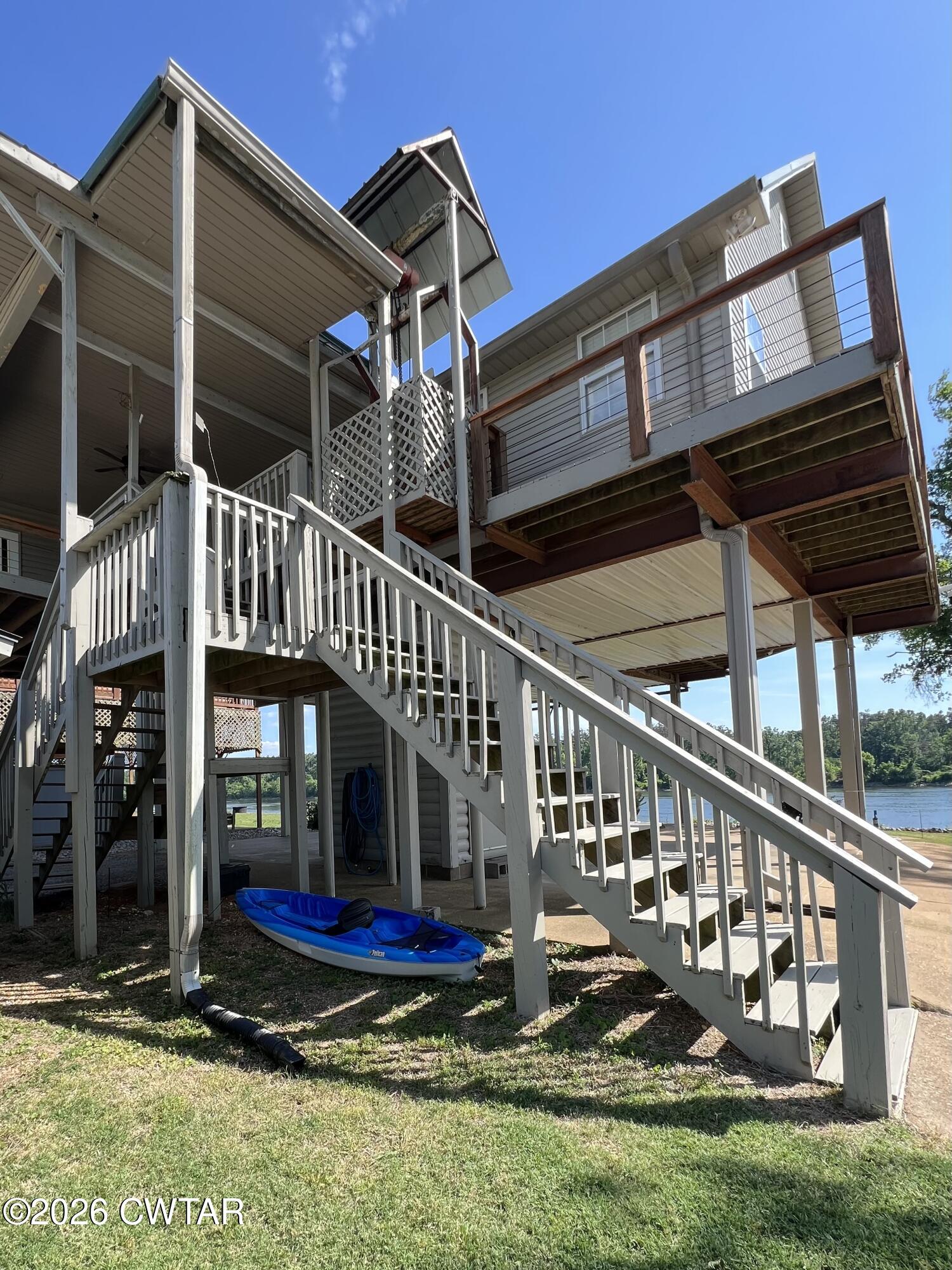 805 Arnold Lane