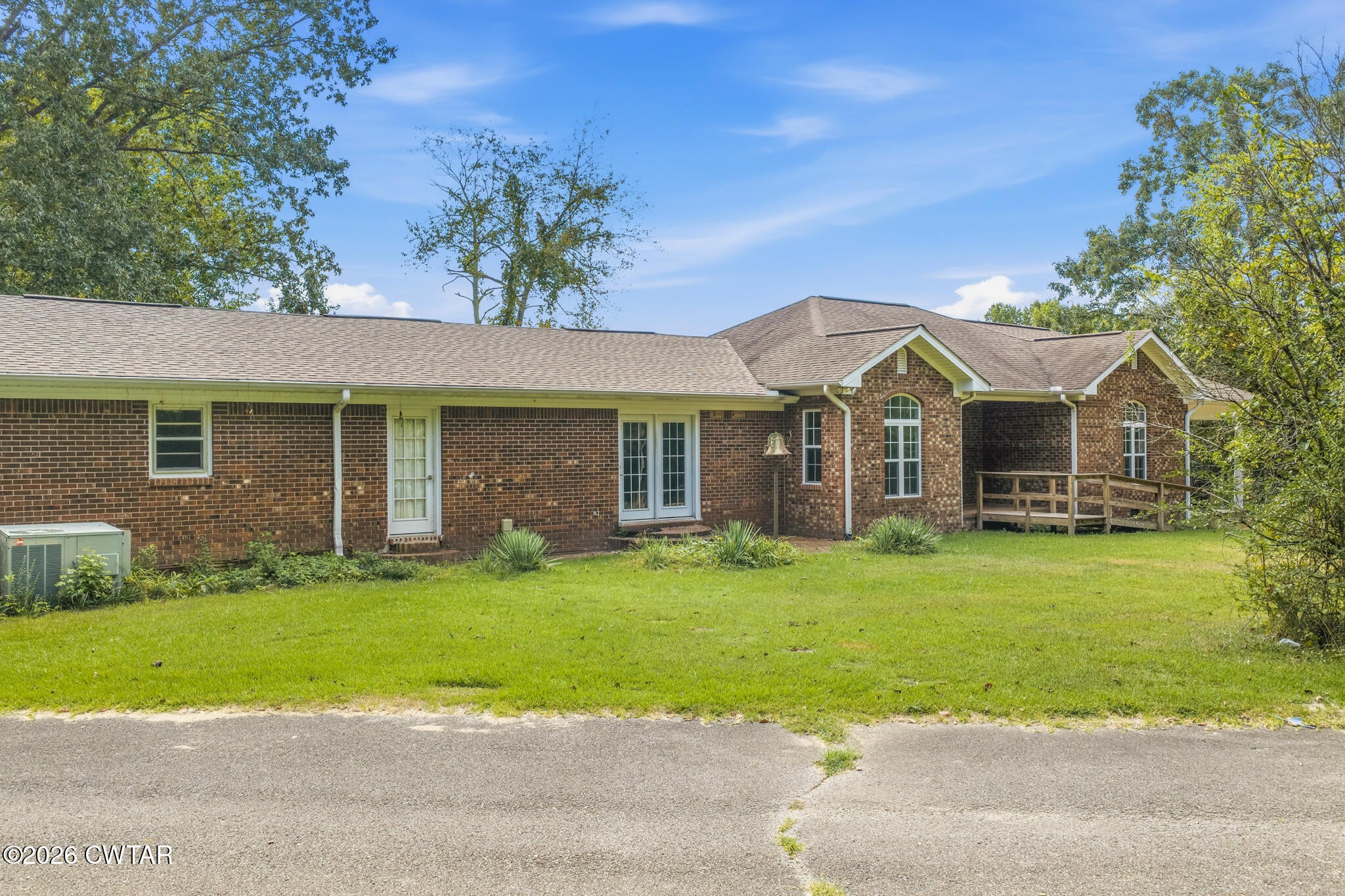 221 Dickson Lane