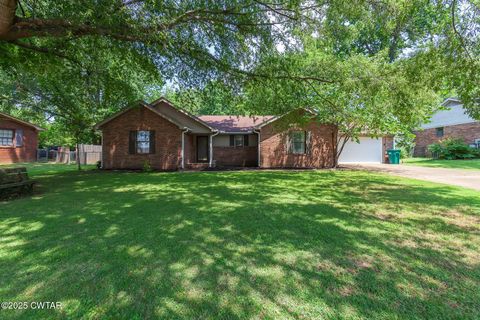 86 N Hampton Lane Jackson TN 38305