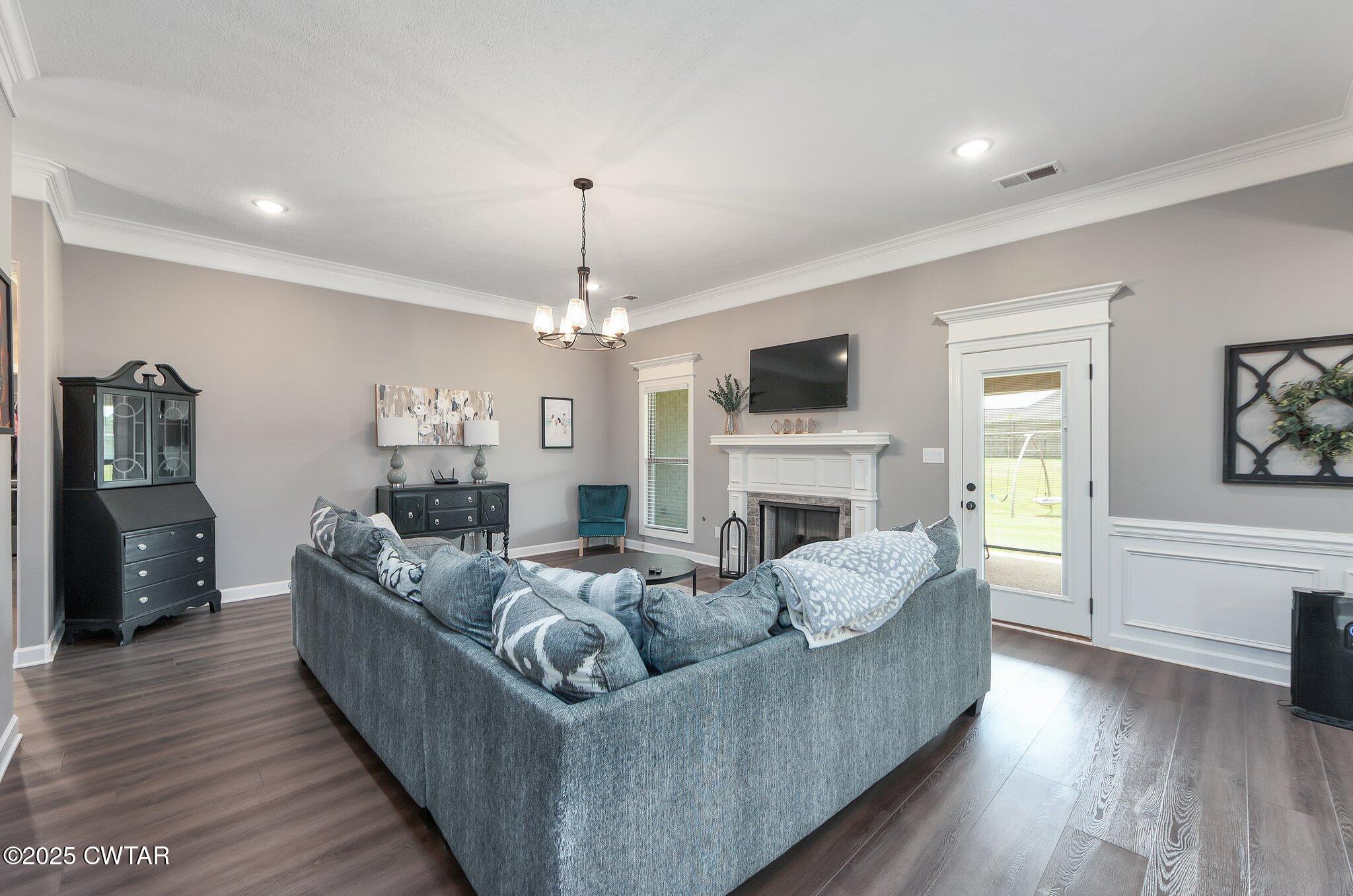 102 Gatewick Drive