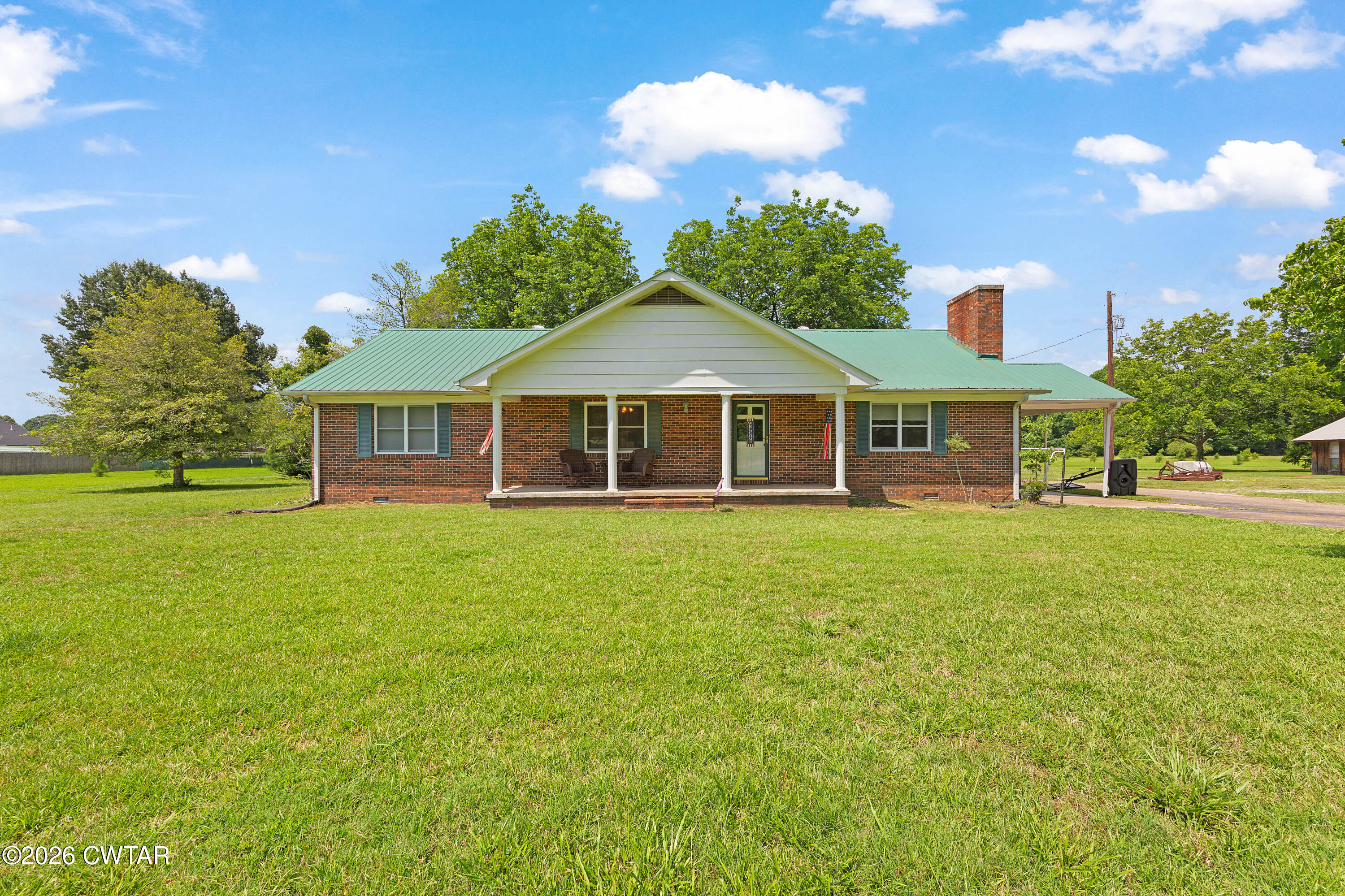 Photo 1 of 31 — 1321 Old Humboldt Road, Jackson, TN 38305