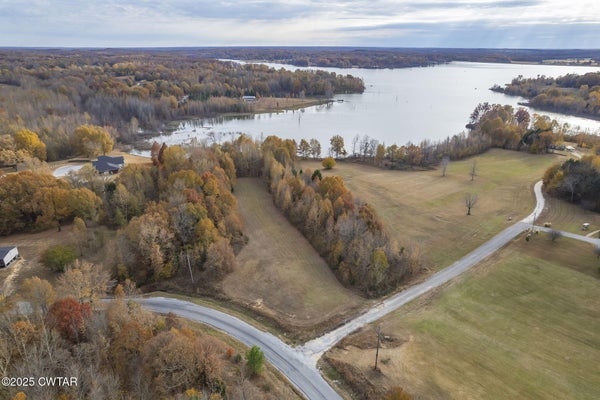183 VAUGHNS GROVE RD, TRENTON, TN 38382 - Image b9f3789bb9d2f81ba68ebaef0f569e36/3076800190