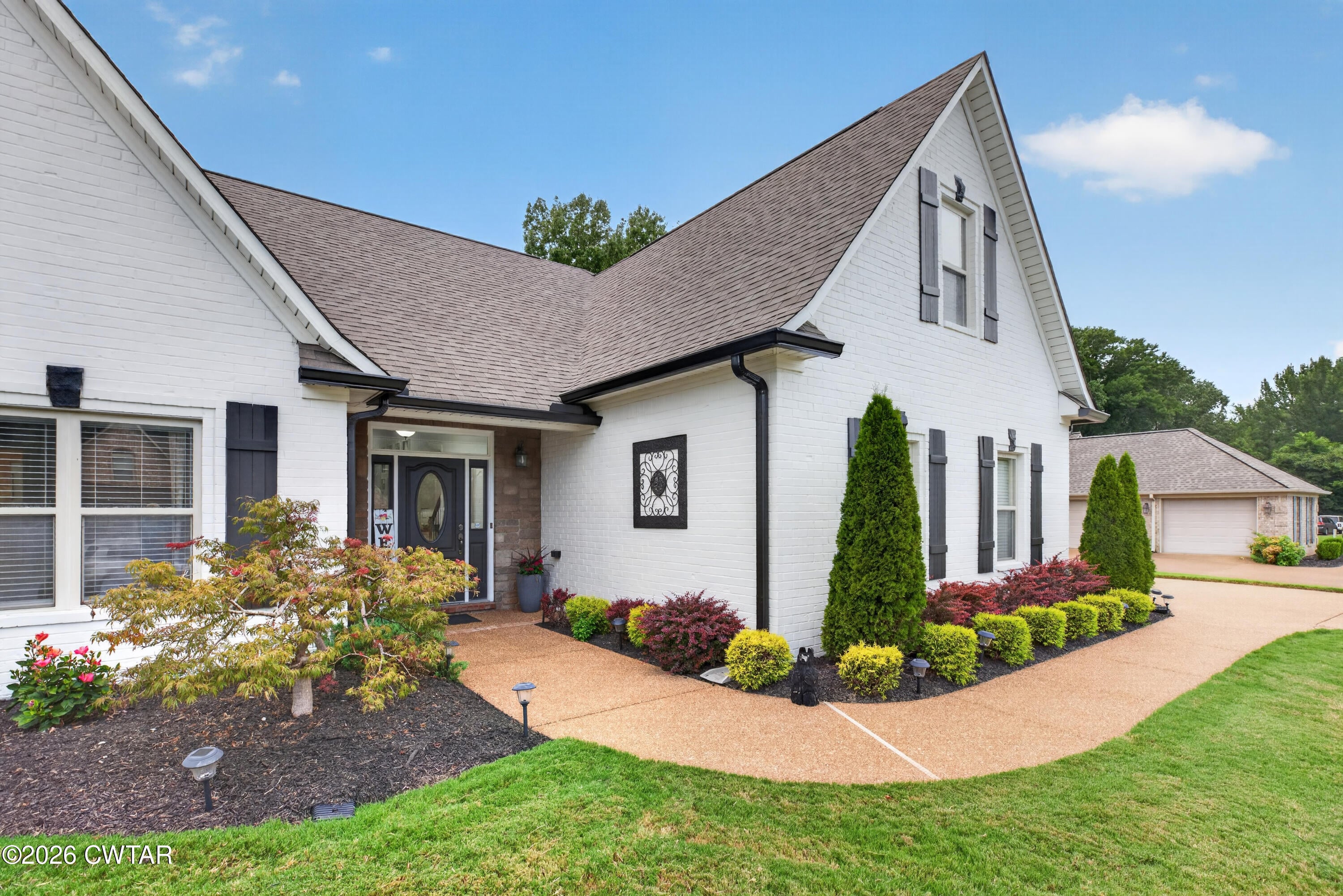 17 Cascade Cove