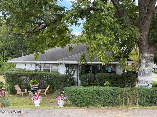 1068 S HARRIS ST, MILAN, TN 38358 - Image bbc8671a507bd7261bbcf570b73e227a/3527772489