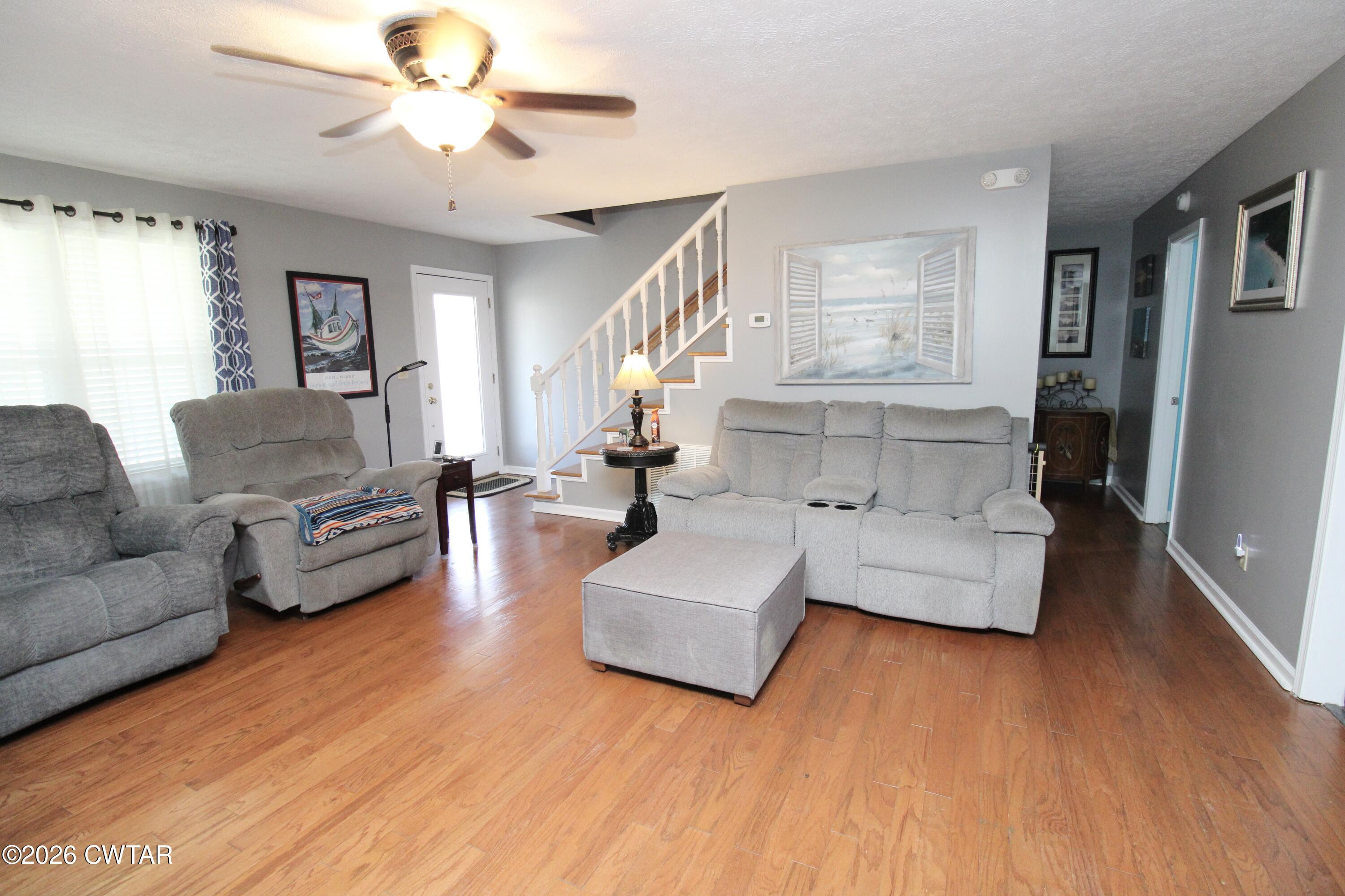 285 Meadowbrook Circle