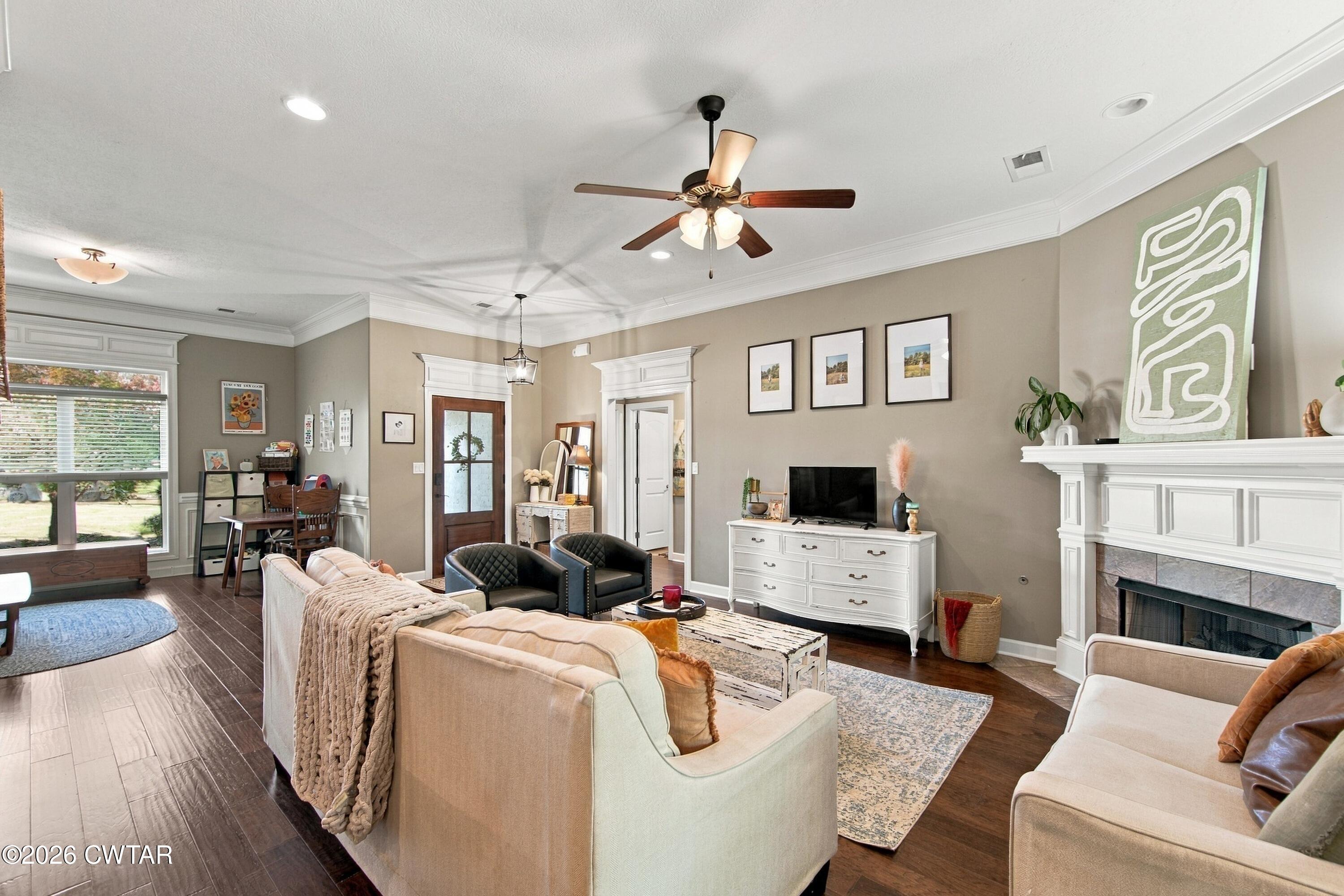 32 Legacy Cove