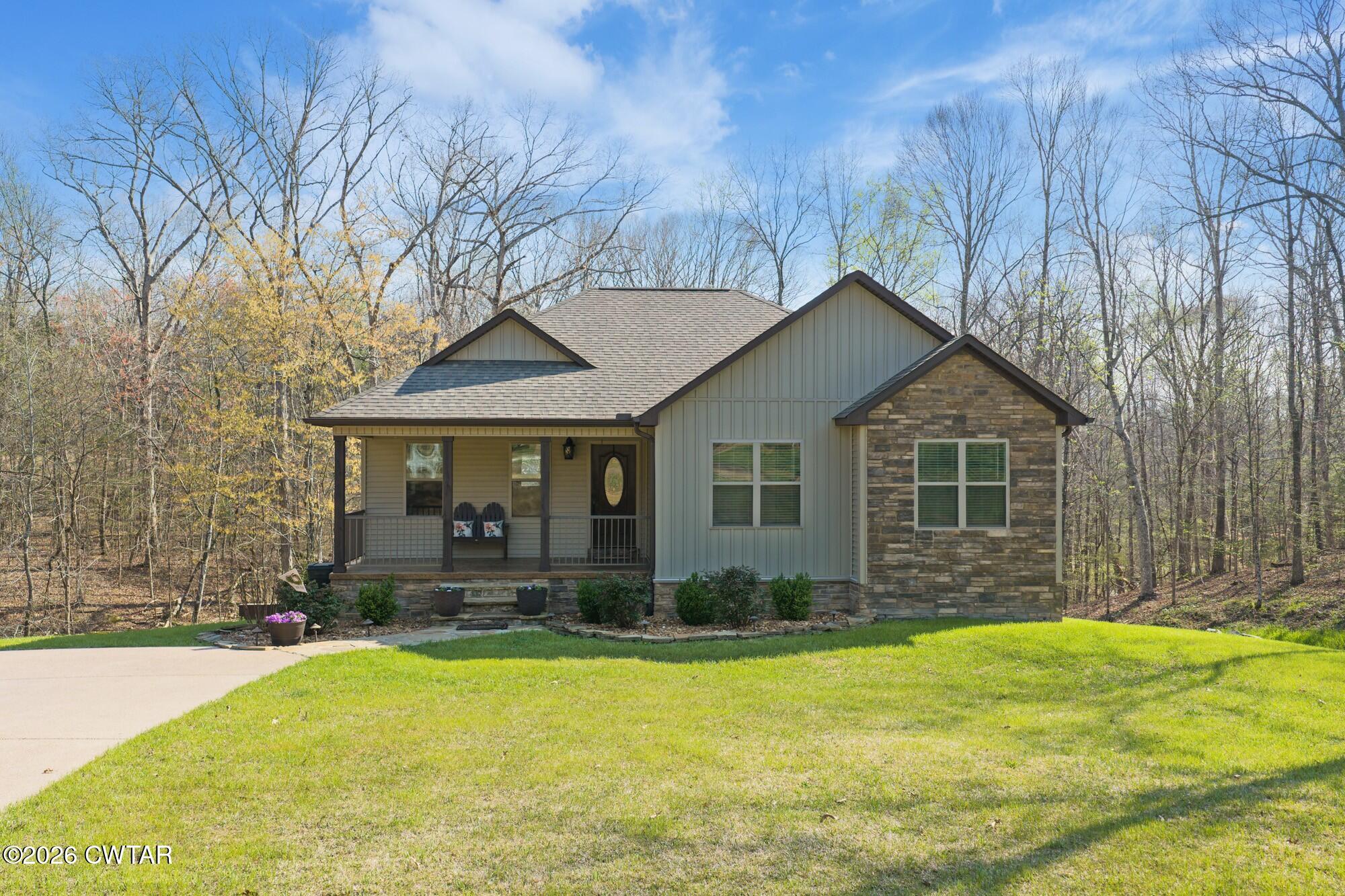 140 Eagle Crest Lane