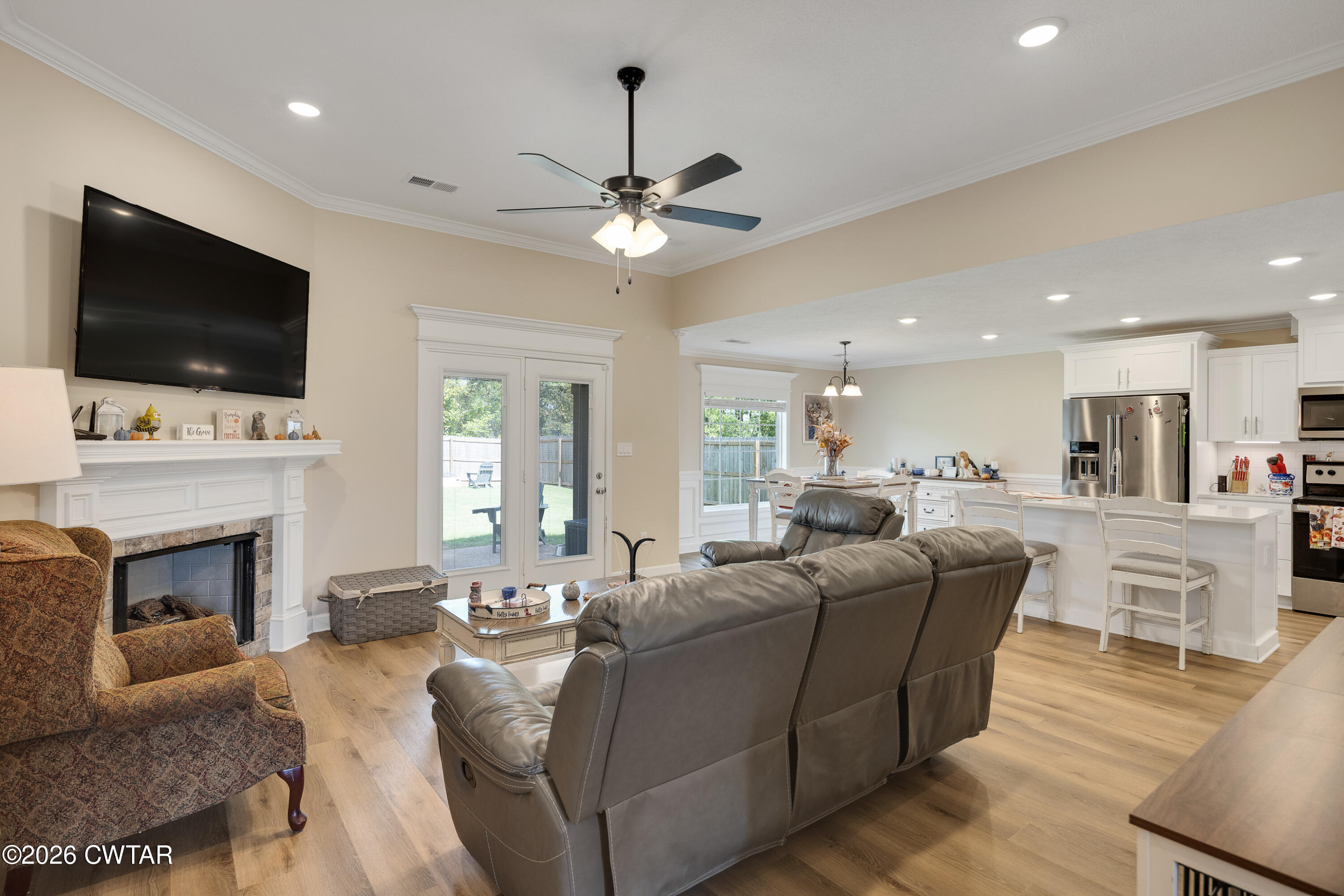 60 Golden Brooke Drive