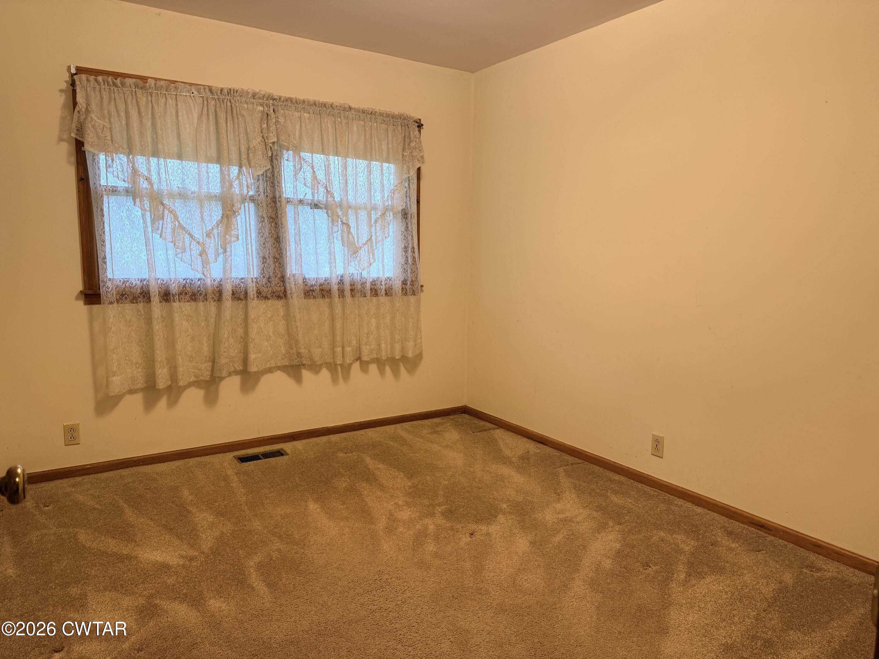 824 Curve Nankipoo Road