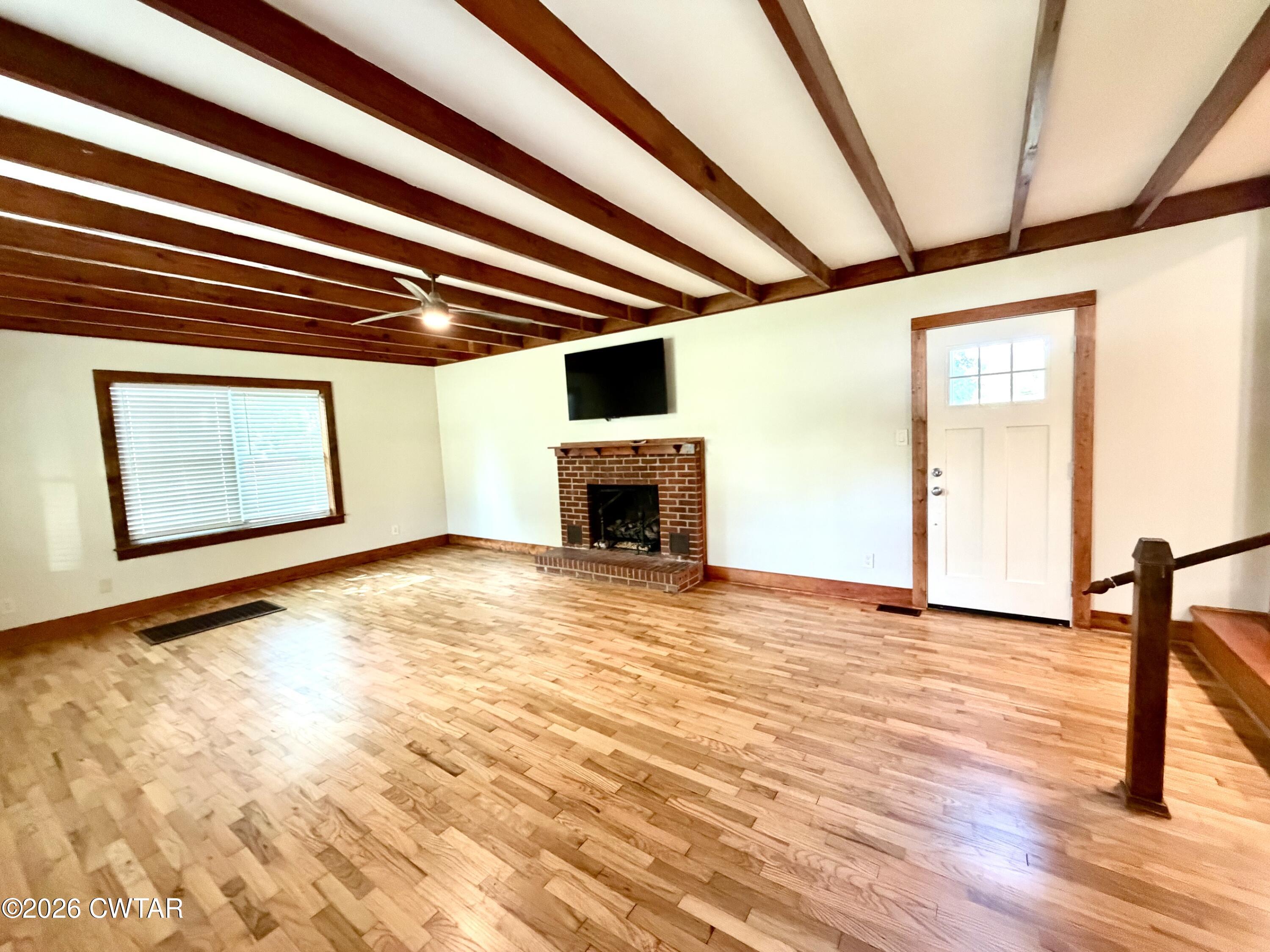 328 Rowlett Avenue
