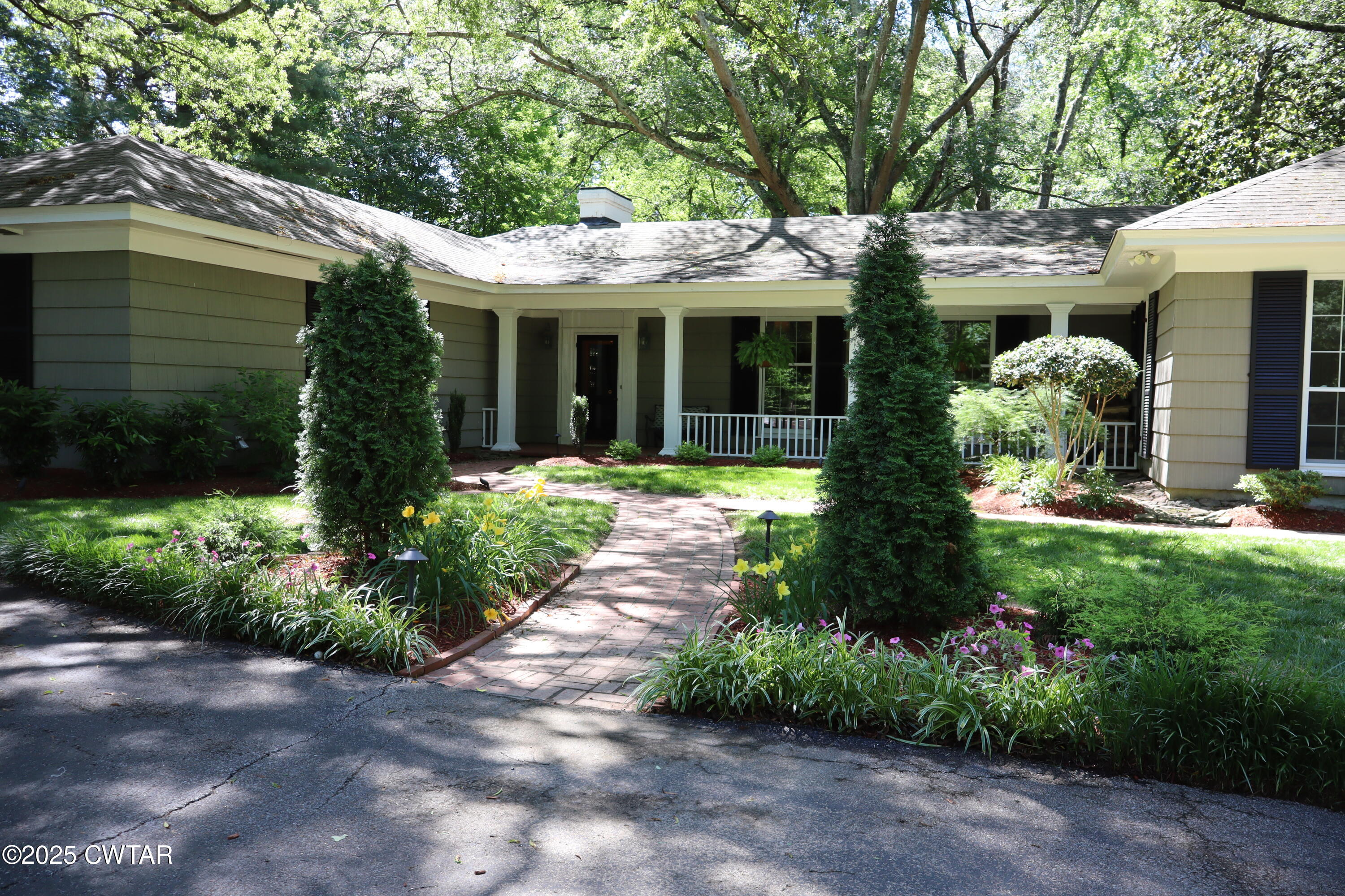 60 N Acres Drive
