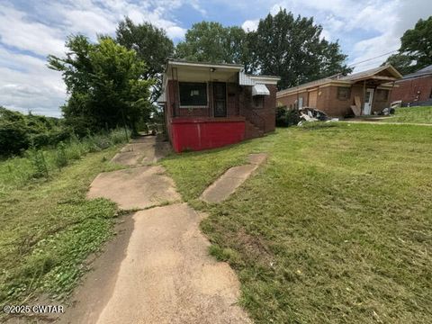 1473 Carlton Road Memphis TN 38106
